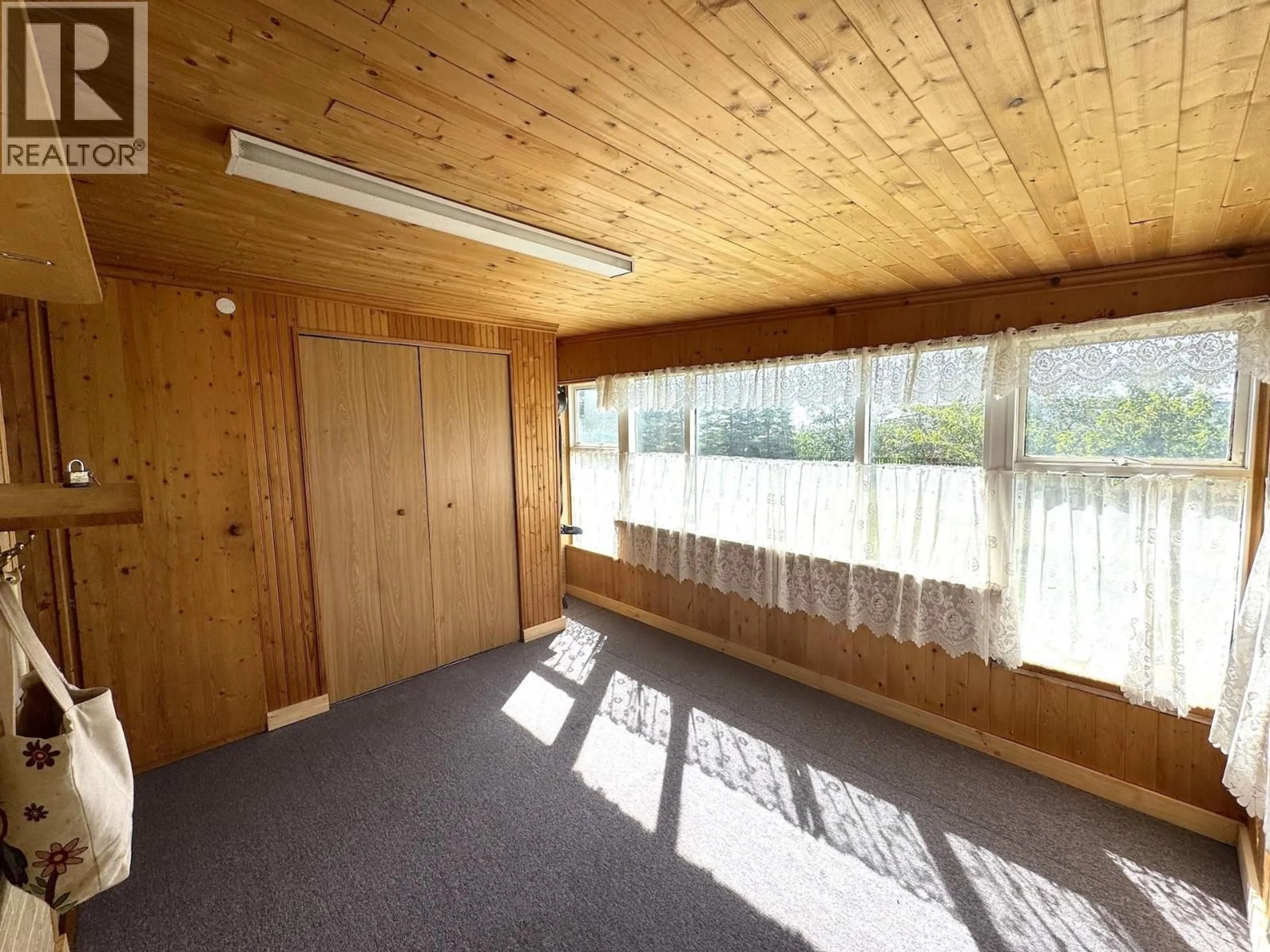 A pic of a room for 10996 POPLAR ROAD, Fort St. John British Columbia V1J8E5