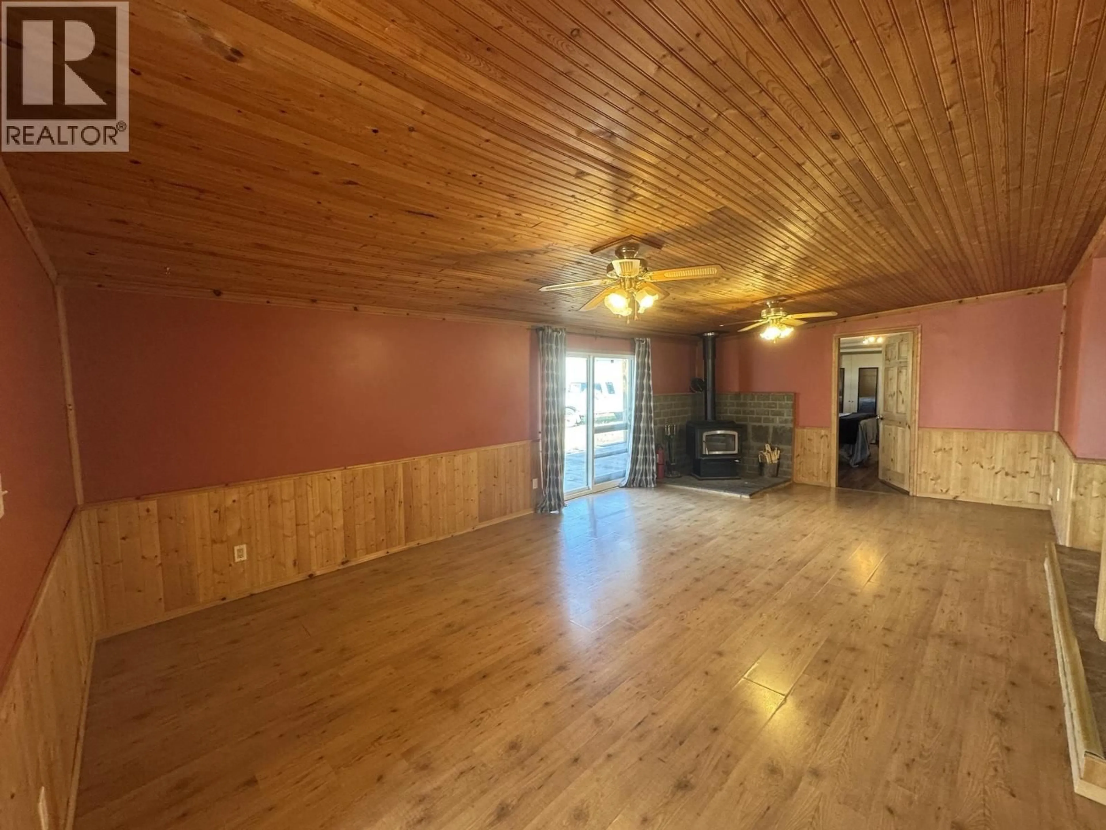 A pic of a room for 10996 POPLAR ROAD, Fort St. John British Columbia V1J8E5