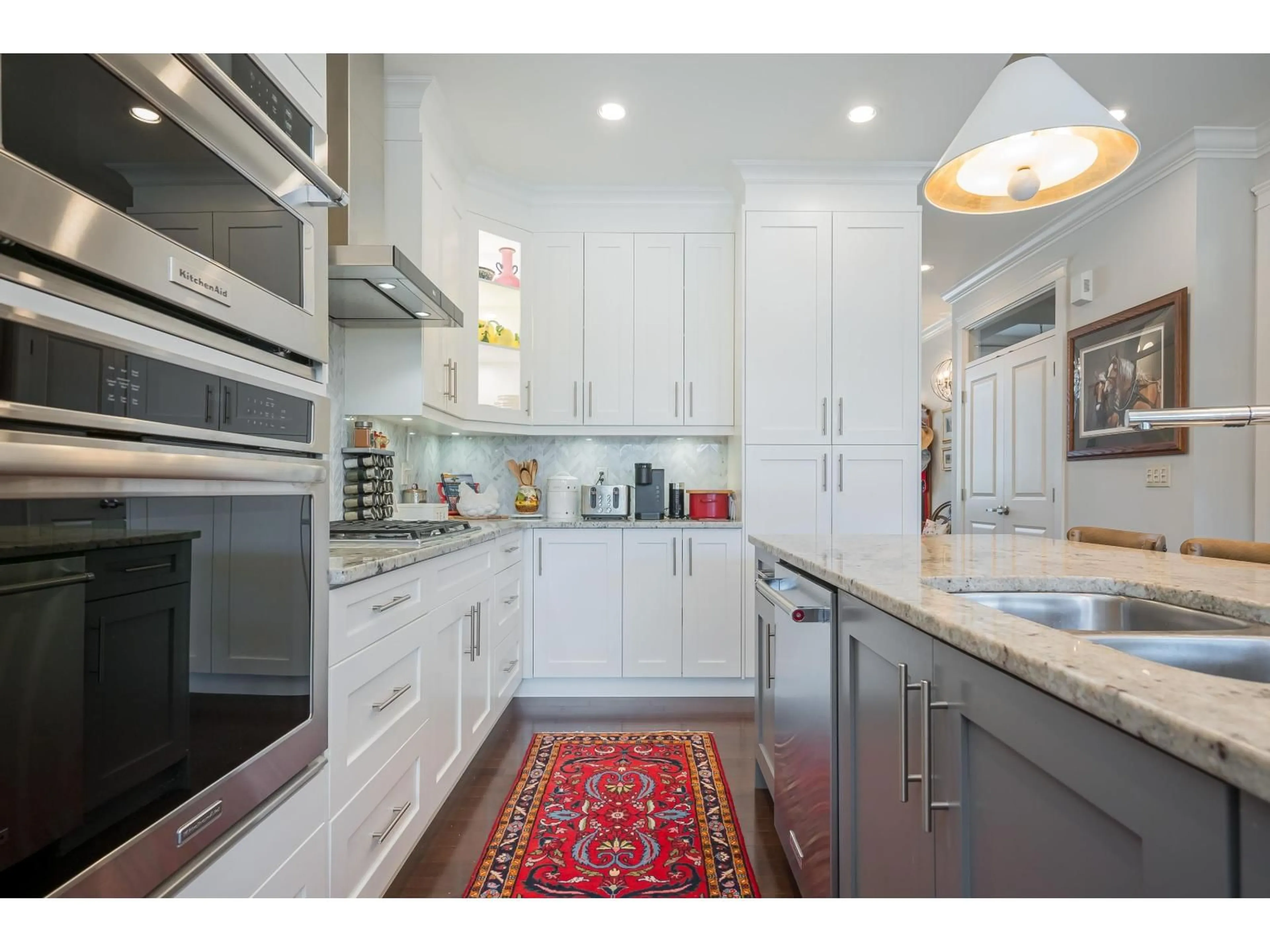 Contemporary kitchen, unknown for 20 - 350 174, Surrey British Columbia V3Z2N8
