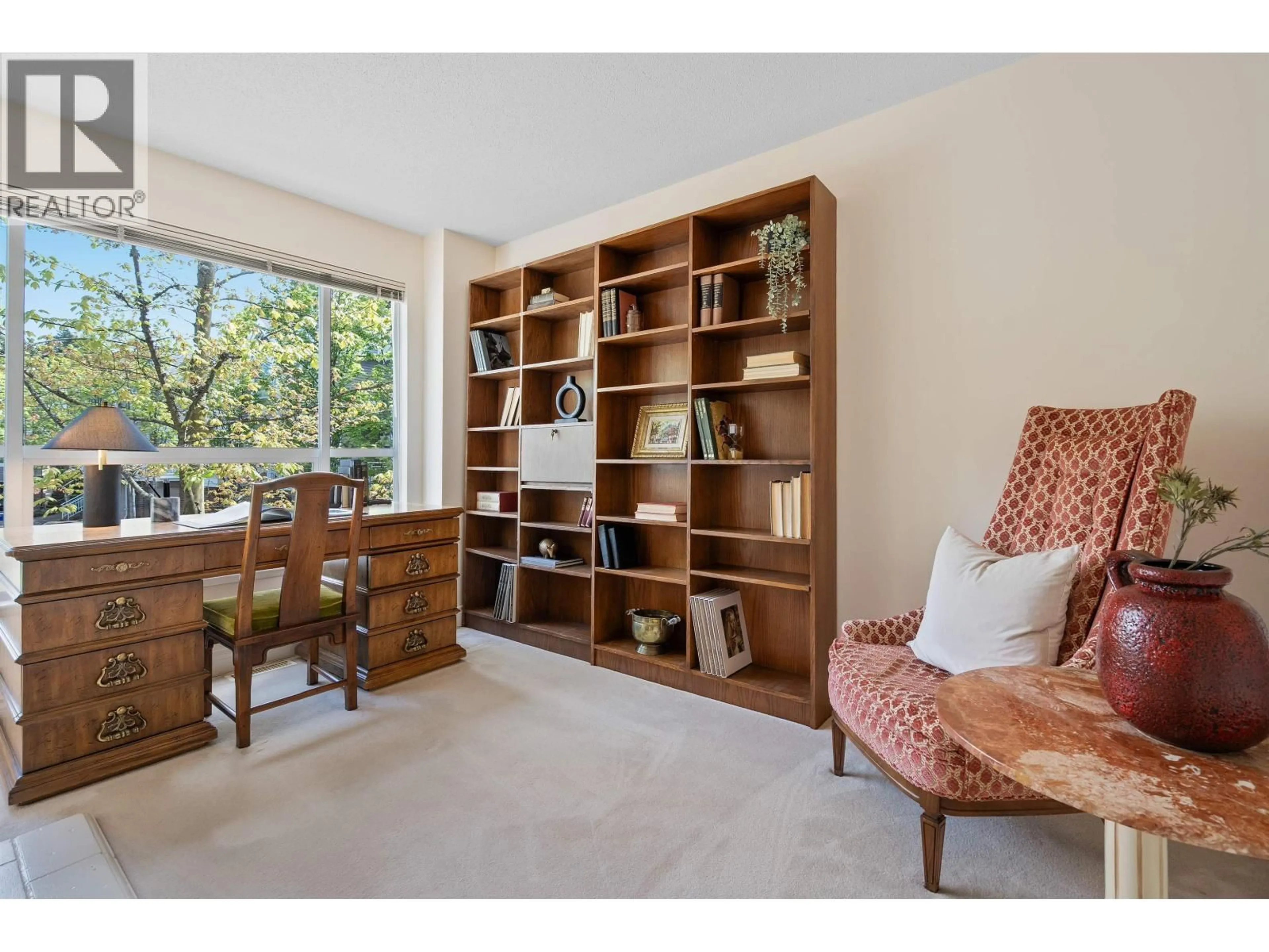 Living room with furniture, unknown for 30 - 5760 HAMPTON PLACE, Vancouver British Columbia V6T2G1
