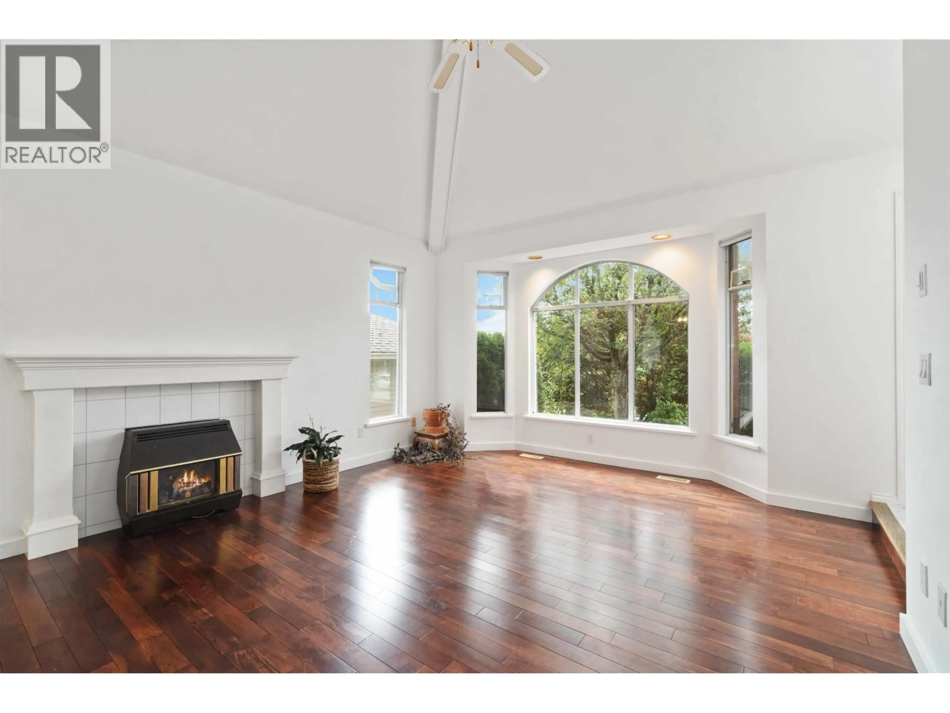 A pic of a room for 1412 MAGNOLIA PLACE, Coquitlam British Columbia V3H4S8