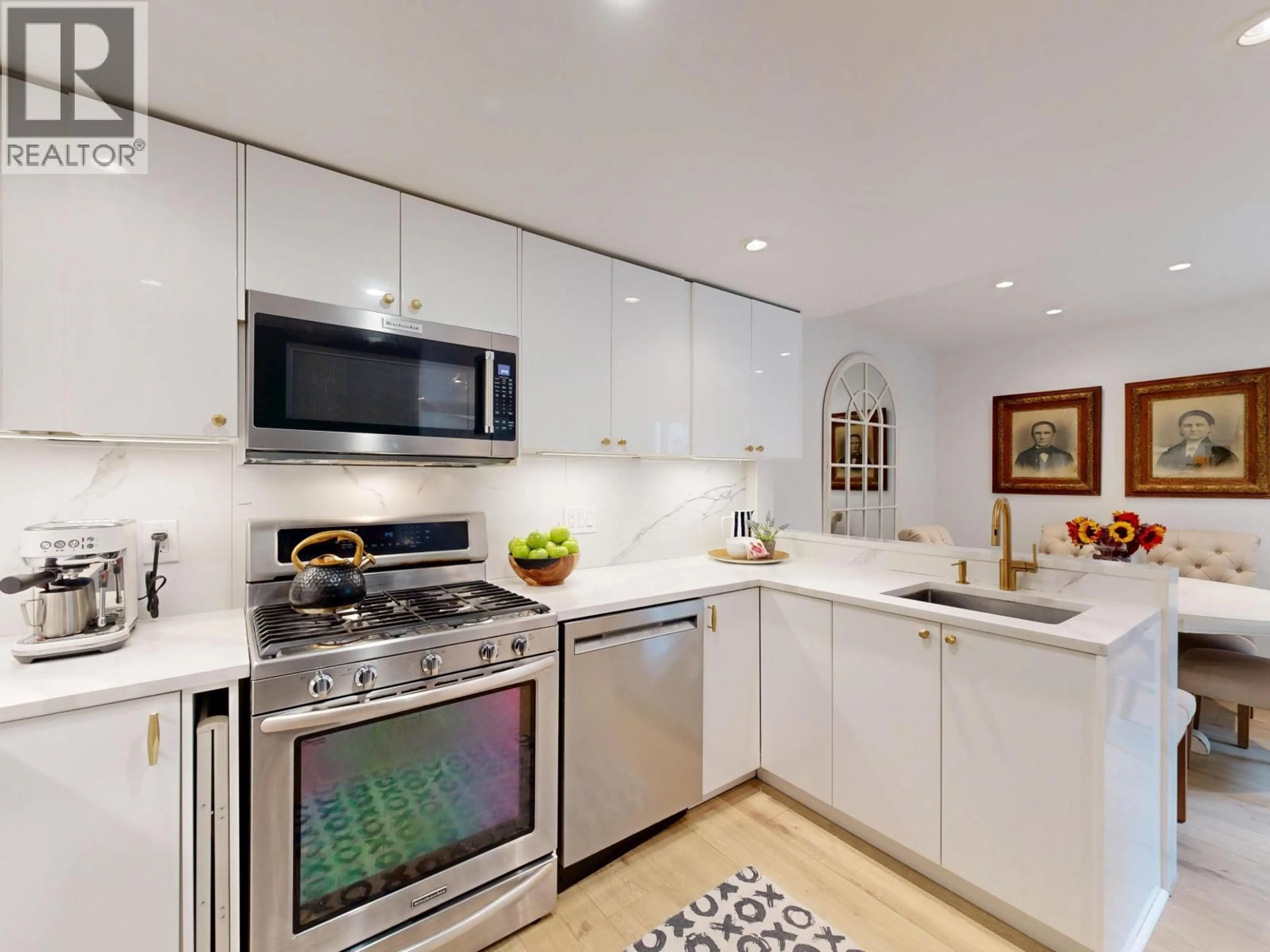 Contemporary kitchen, ceramic/tile floor for 2409 5TH AVENUE, Vancouver British Columbia V6K1S7