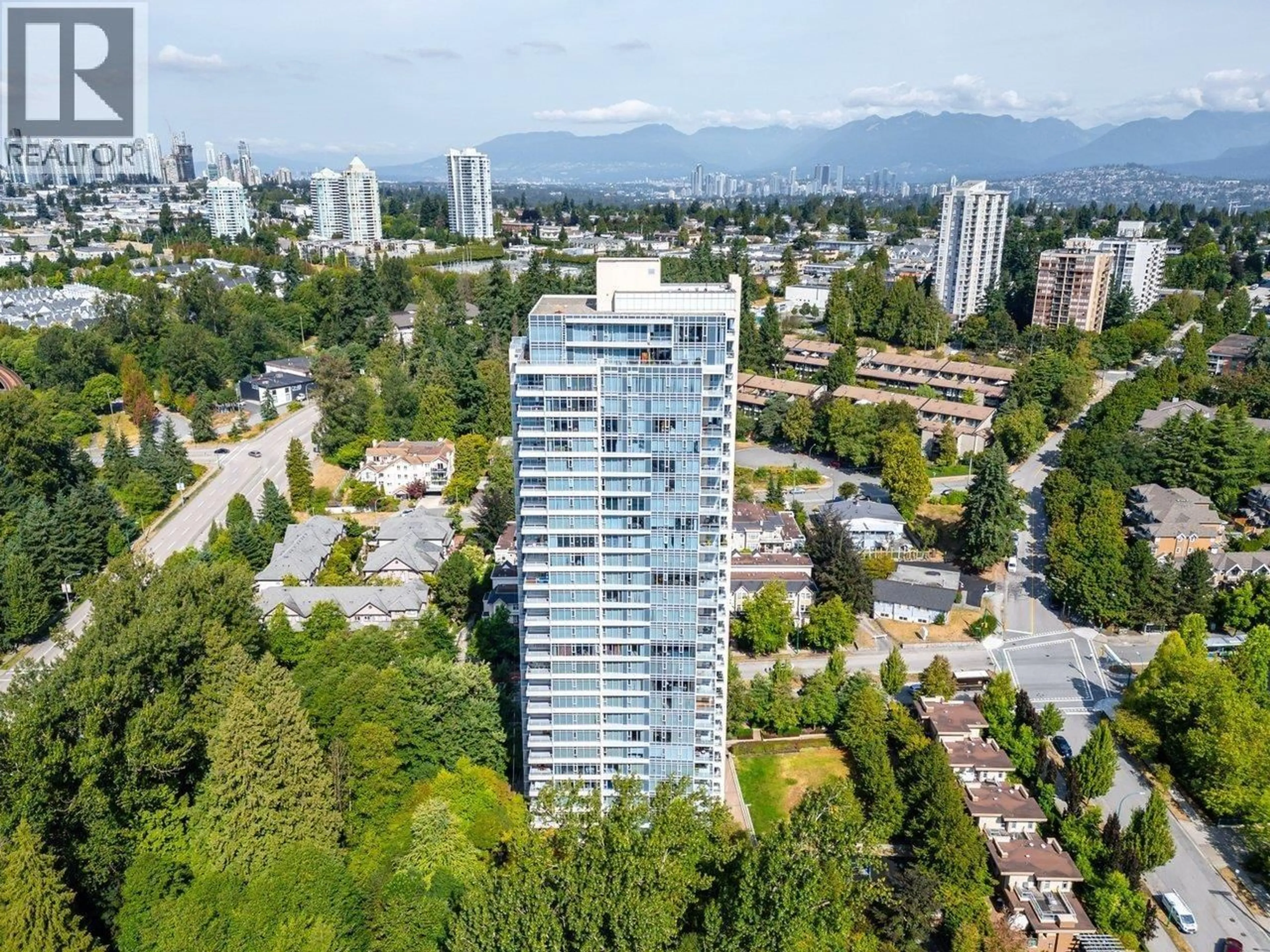 A pic from outside/outdoor area/front of a property/back of a property/a pic from drone, city buildings view from balcony for 1902 - 7090 EDMONDS STREET, Burnaby British Columbia V3N0C6