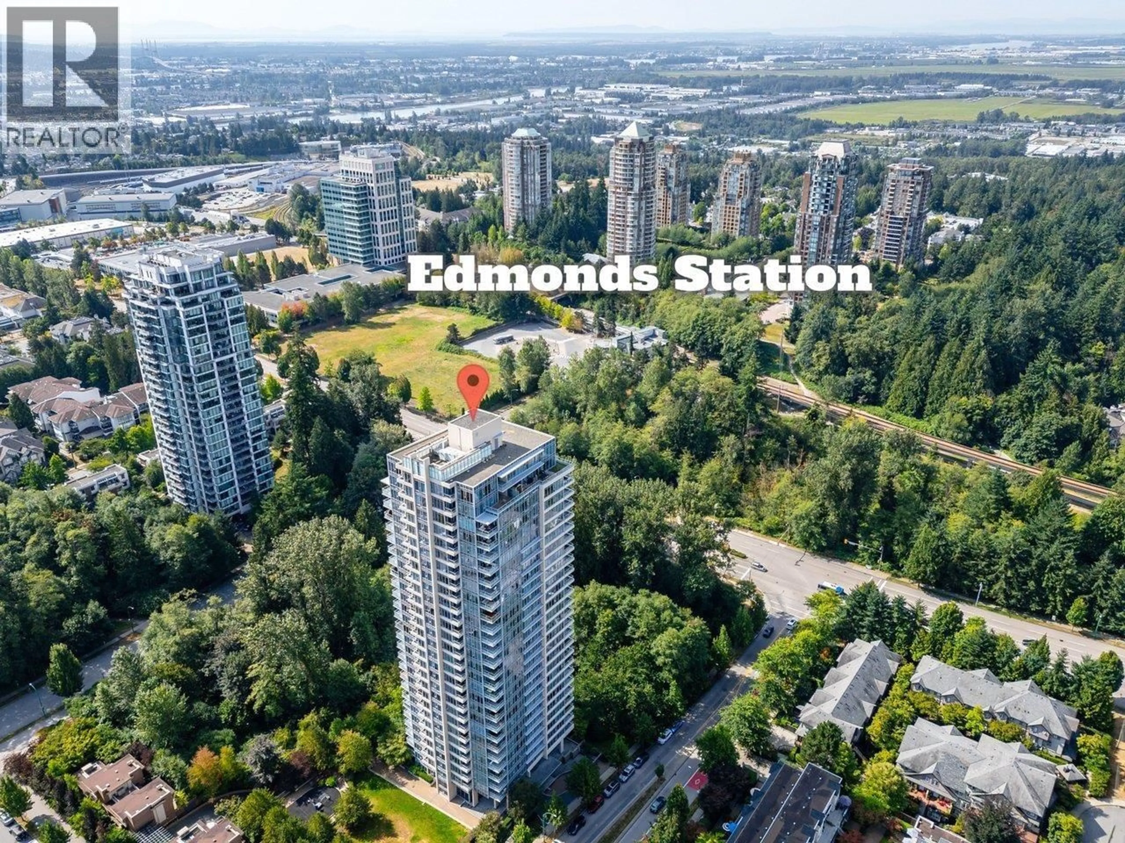 A pic from outside/outdoor area/front of a property/back of a property/a pic from drone, city buildings view from balcony for 1902 - 7090 EDMONDS STREET, Burnaby British Columbia V3N0C6
