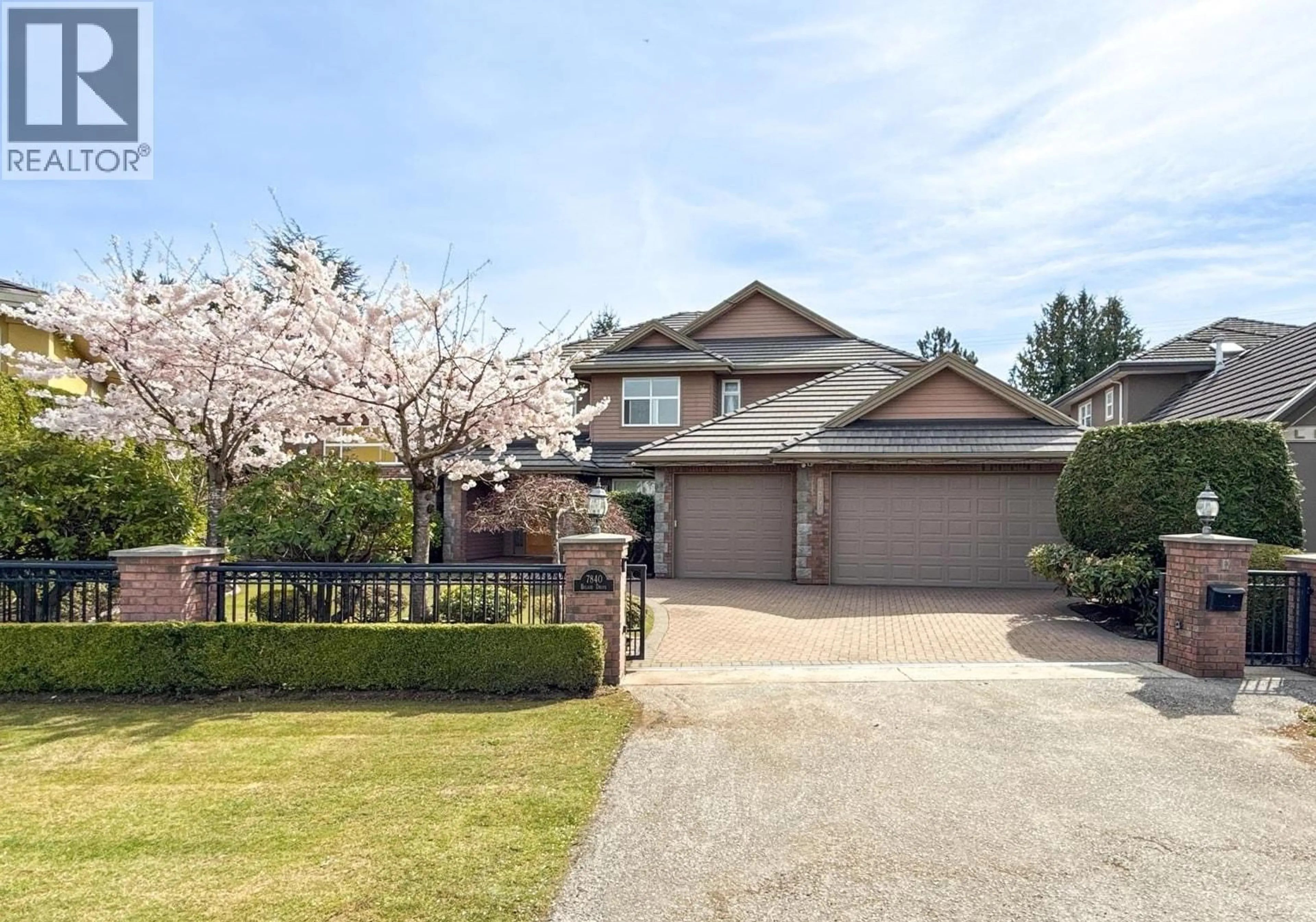 A pic from outside/outdoor area/front of a property/back of a property/a pic from drone, street for 7840 BELAIR DRIVE, Richmond British Columbia V7A1B8