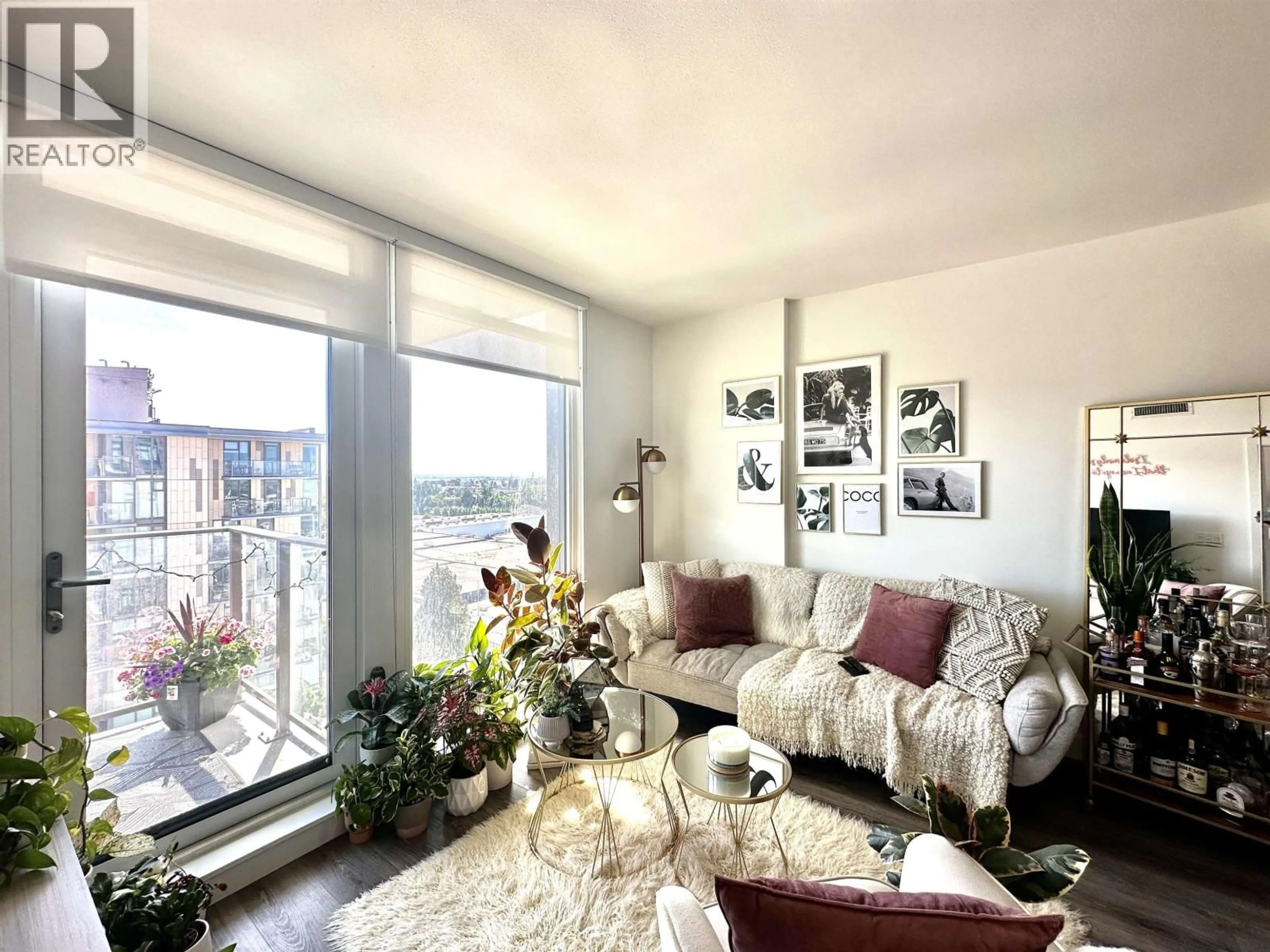 Living room with furniture, unknown for 1308 - 8188 FRASER STREET, Vancouver British Columbia V5X0J8