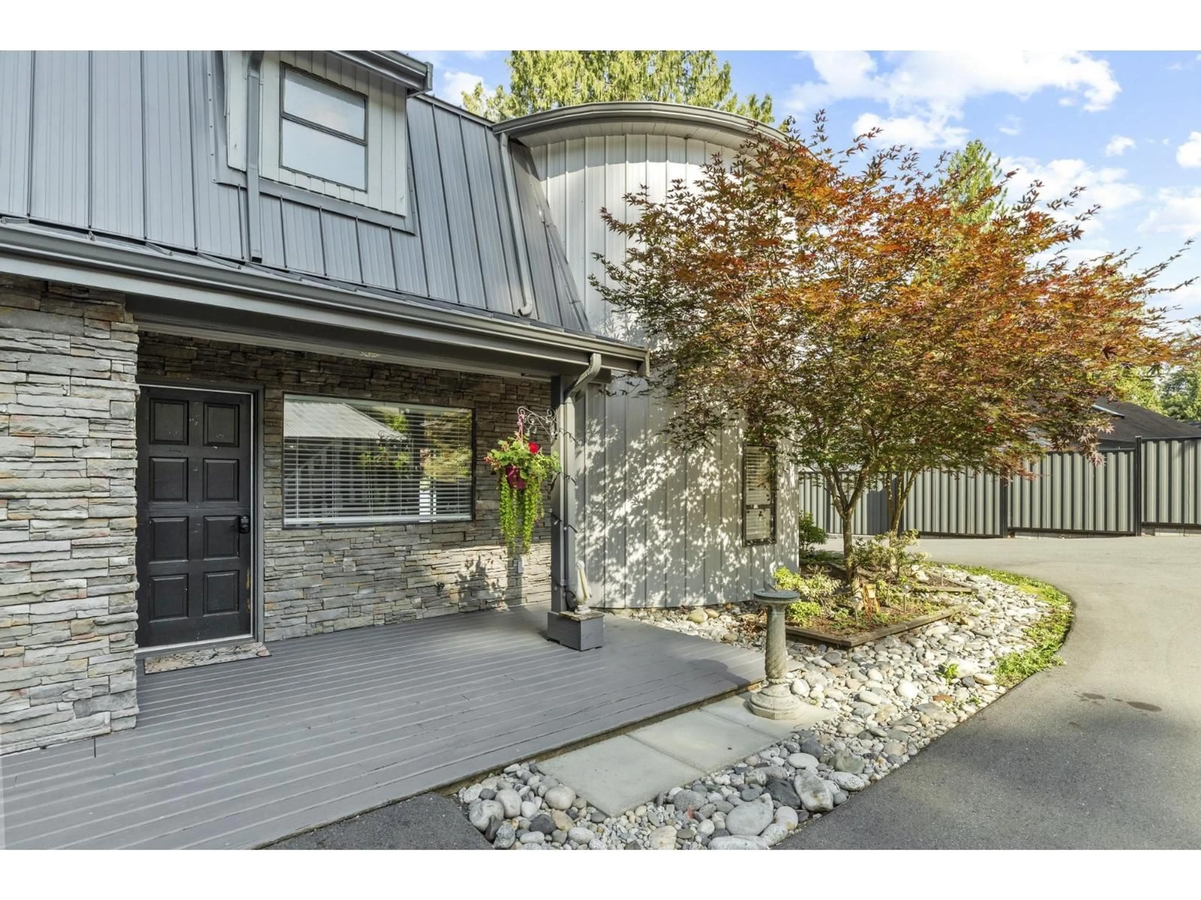 Unknown for 9233 HAYWARD, Mission British Columbia V2V1J1