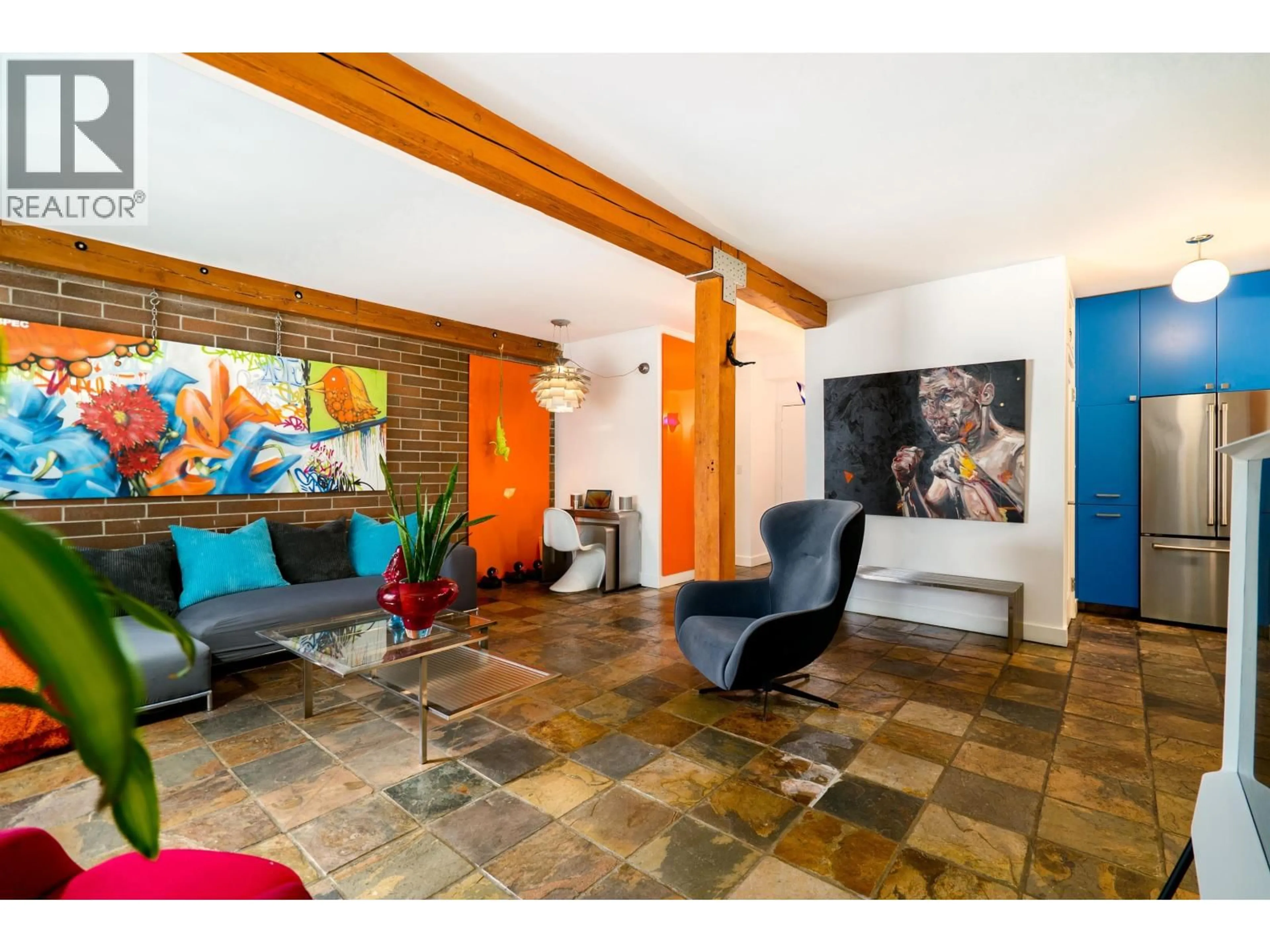 Lobby for 202 - 1535 NELSON STREET, Vancouver British Columbia V6G1M2