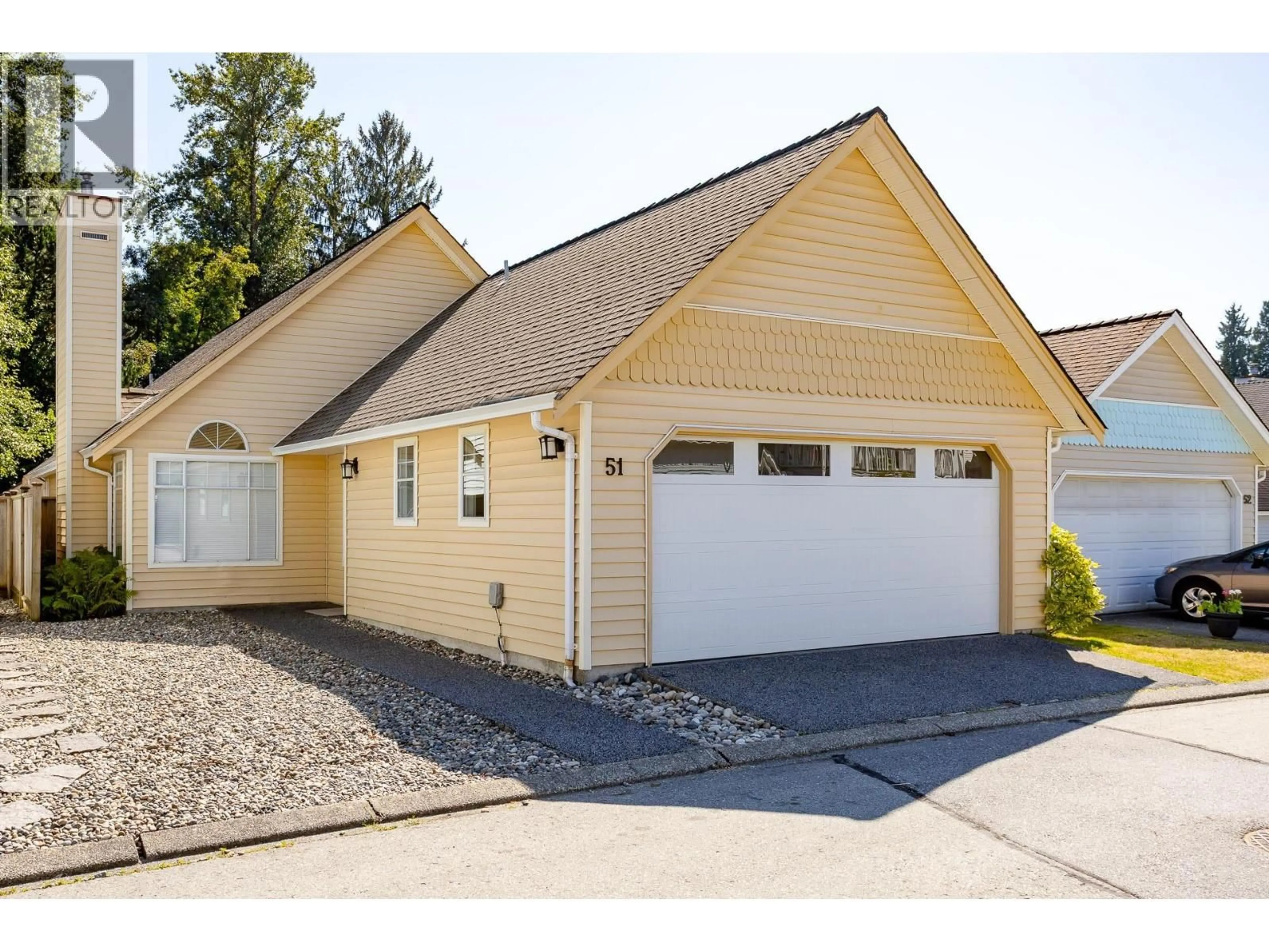 Indoor garage for 51 - 2865 GLEN DRIVE, Coquitlam British Columbia V3B6W4
