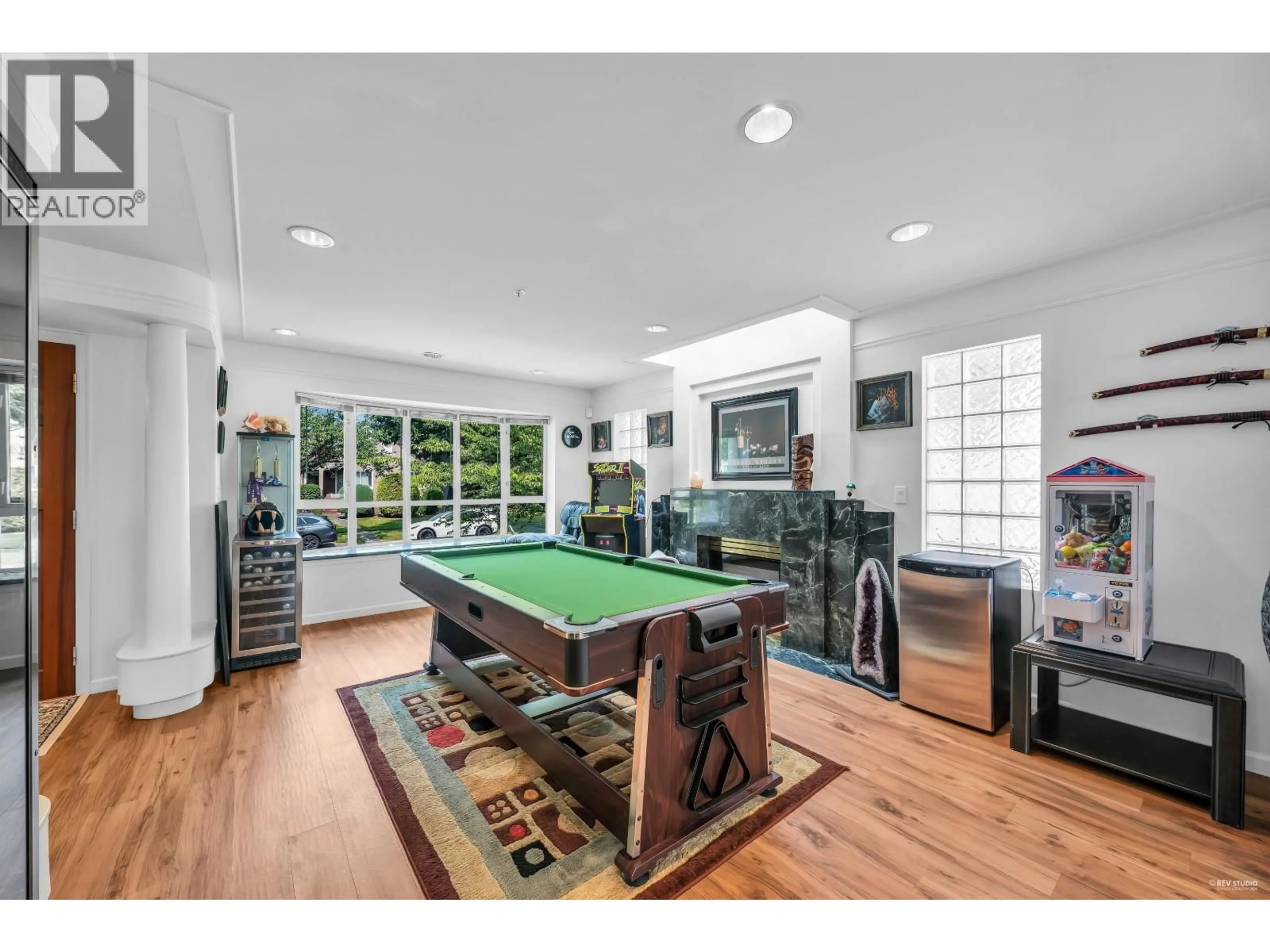 Open concept kitchen, unknown for 2848 20TH AVENUE, Vancouver British Columbia V6L1H3