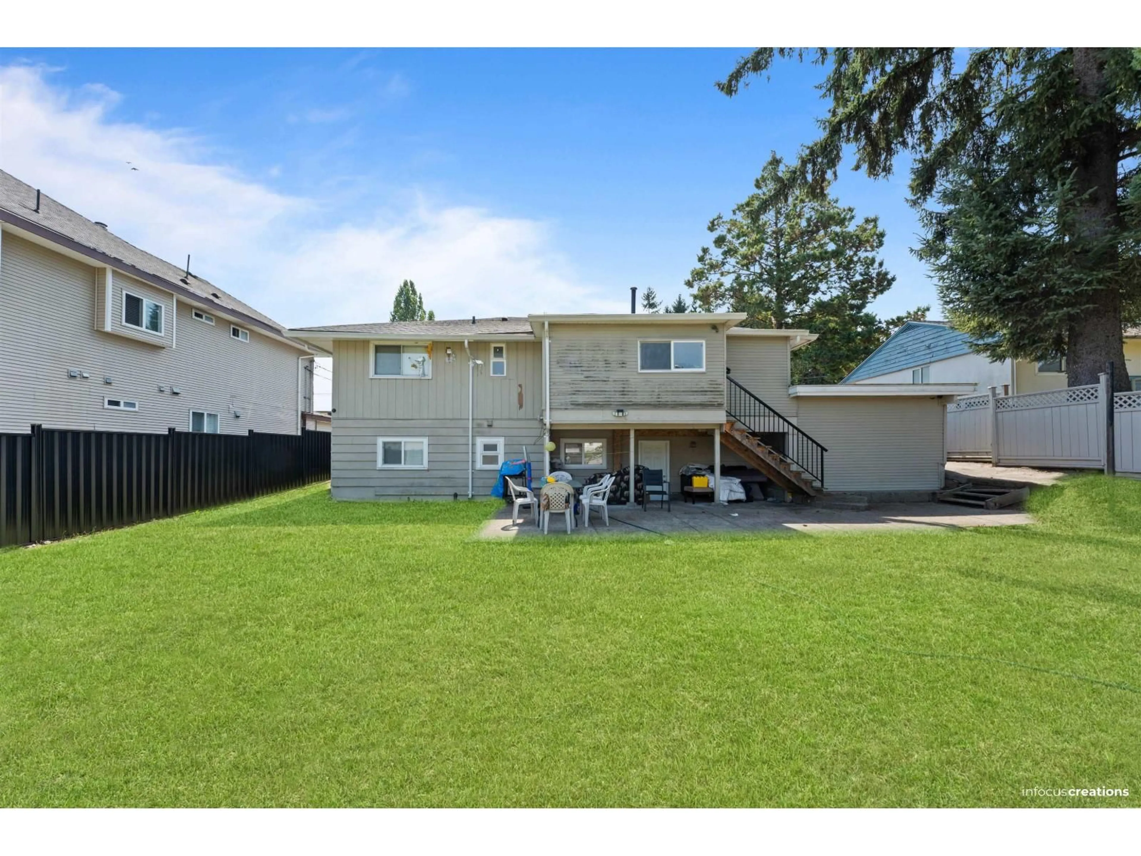 A pic from outside/outdoor area/front of a property/back of a property/a pic from drone, mountain view for 12955 106A, Surrey British Columbia V3T2E3