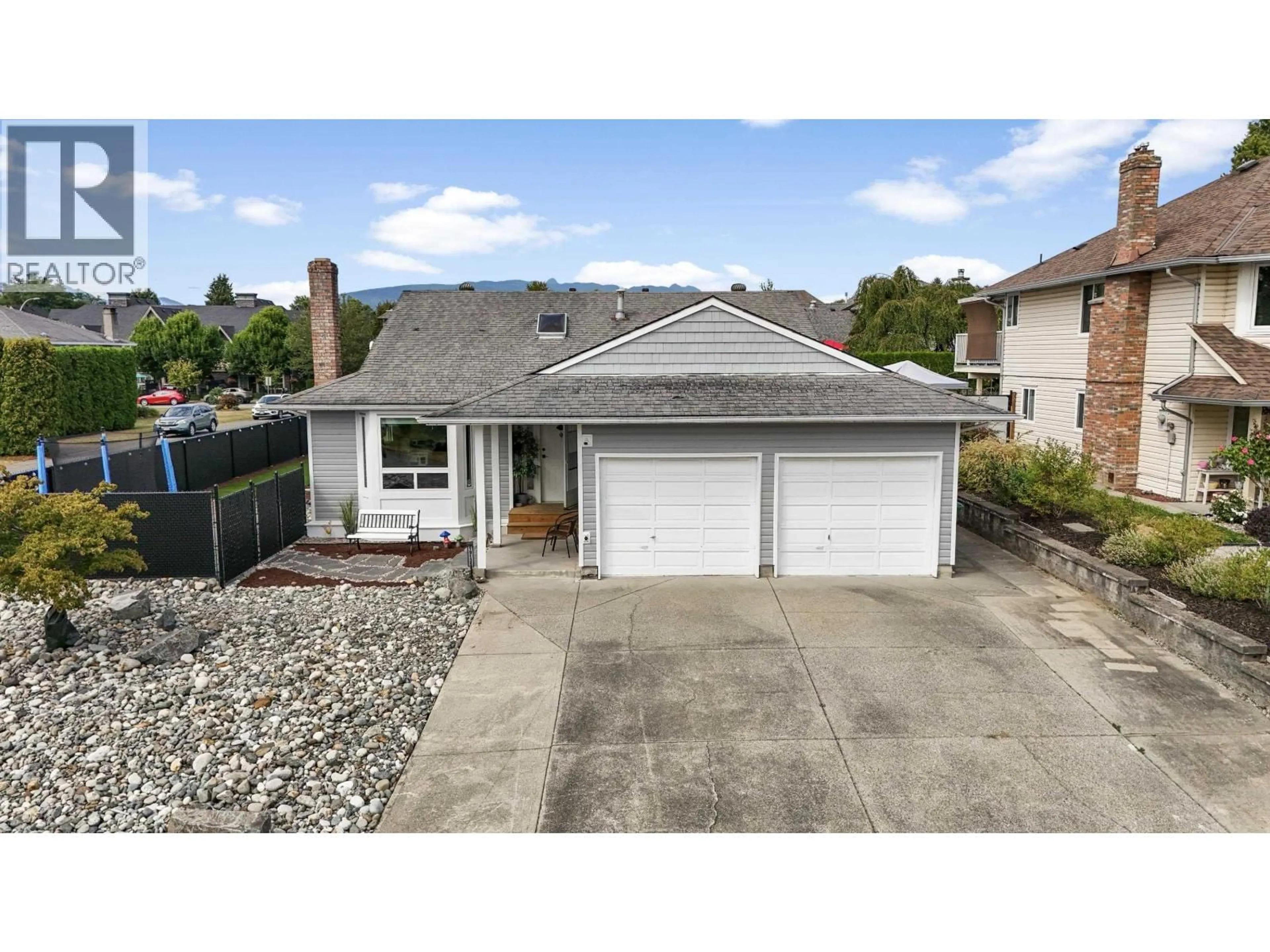 A pic from outside/outdoor area/front of a property/back of a property/a pic from drone, street for 19135 117B AVENUE, Pitt Meadows British Columbia V3Y2C3