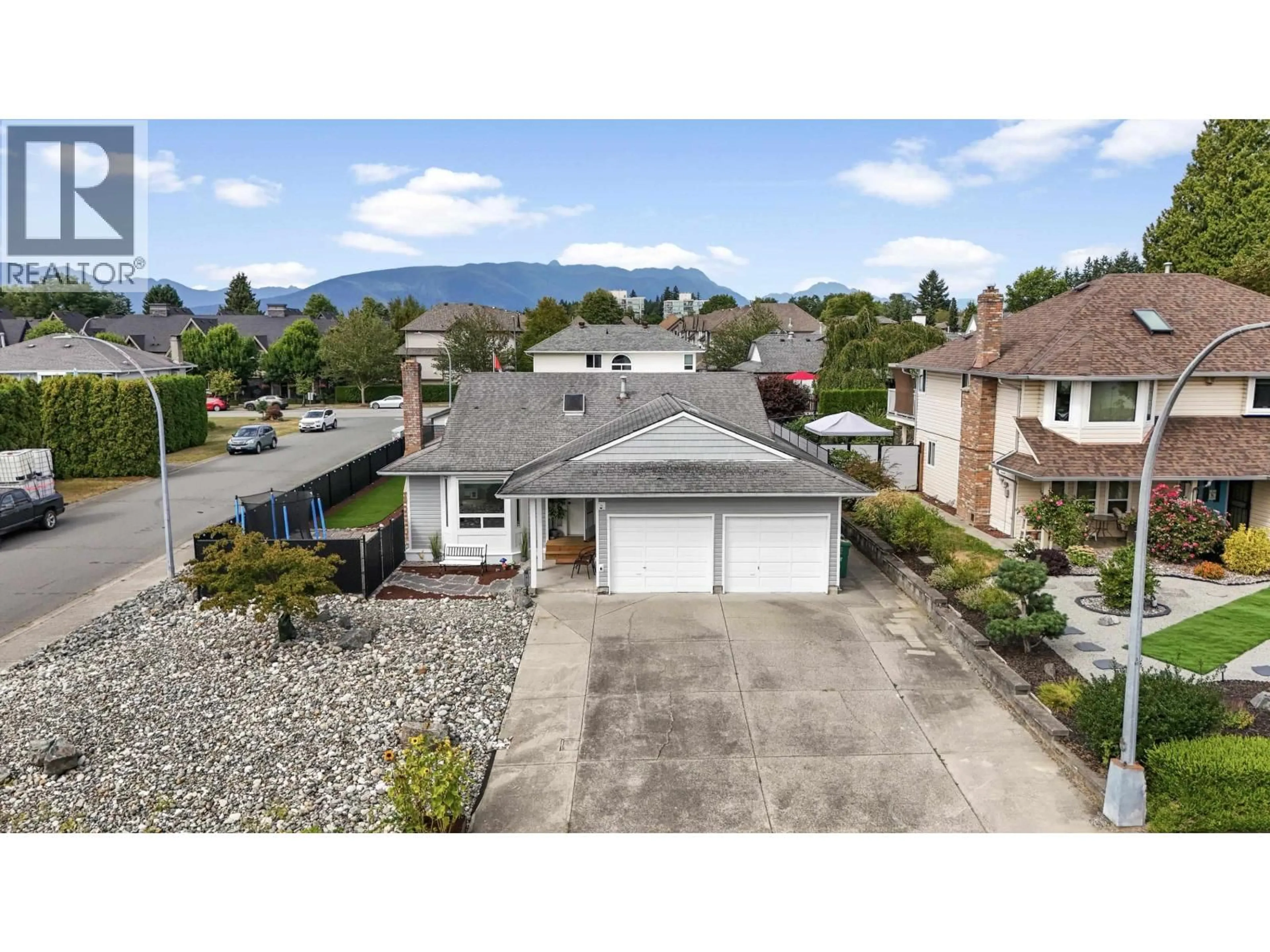 A pic from outside/outdoor area/front of a property/back of a property/a pic from drone, unknown for 19135 117B AVENUE, Pitt Meadows British Columbia V3Y2C3
