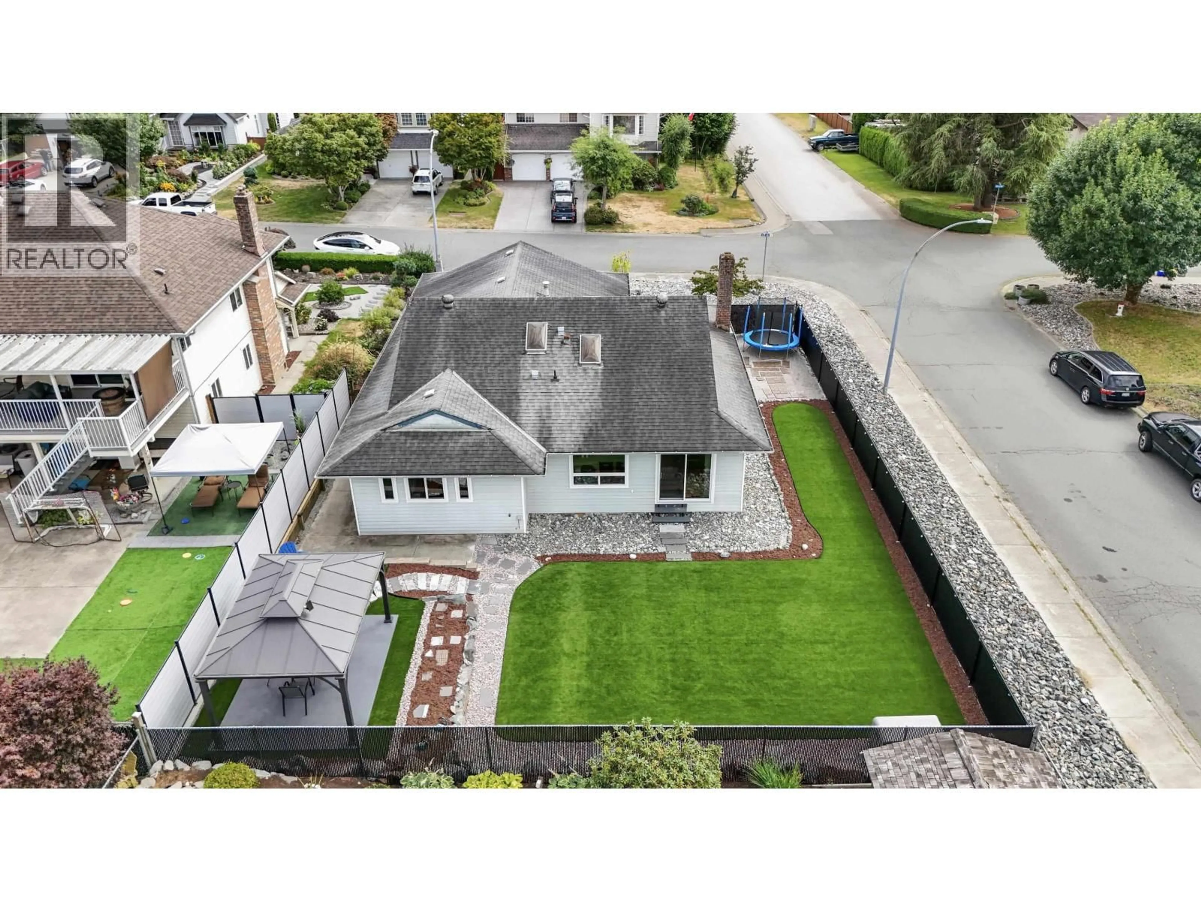 A pic from outside/outdoor area/front of a property/back of a property/a pic from drone, street for 19135 117B AVENUE, Pitt Meadows British Columbia V3Y2C3