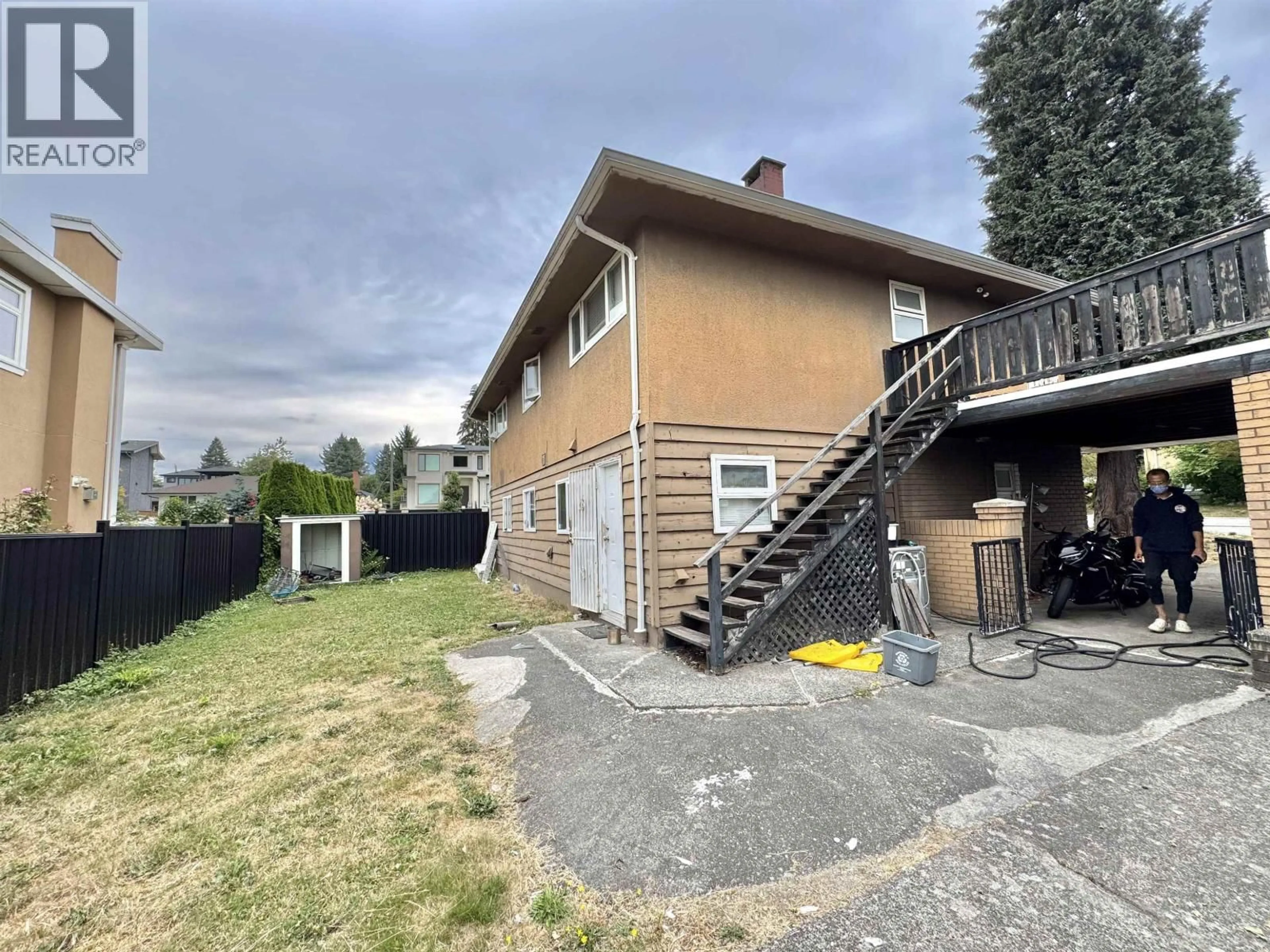 Unknown for 1305 KENSINGTON AVENUE, Burnaby British Columbia V5B4C2
