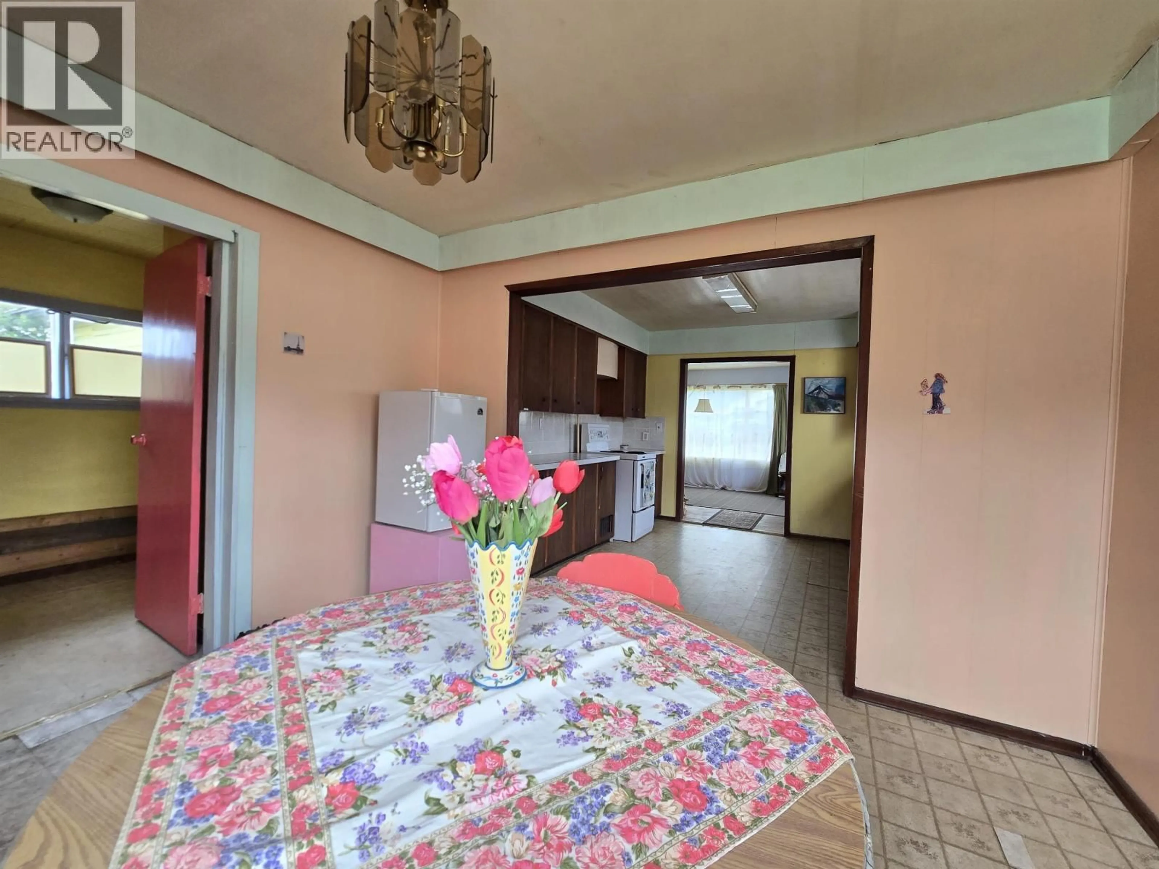 Dining room, unknown for 980 4TH AVENUE, McBride British Columbia V0J2E0
