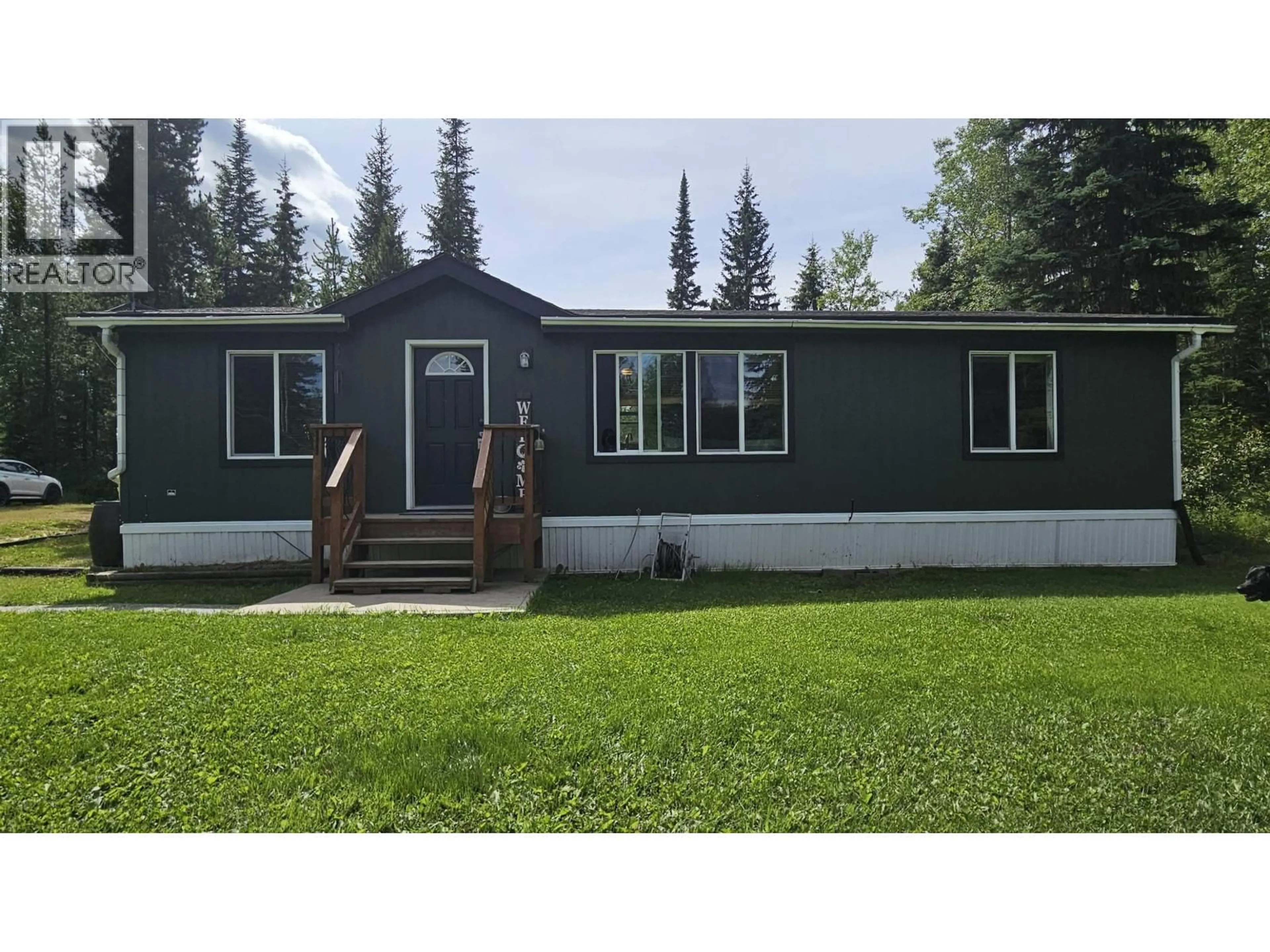 Home with vinyl exterior material, unknown for 5525 COURVAL ROAD, Prince George British Columbia V2N6A4