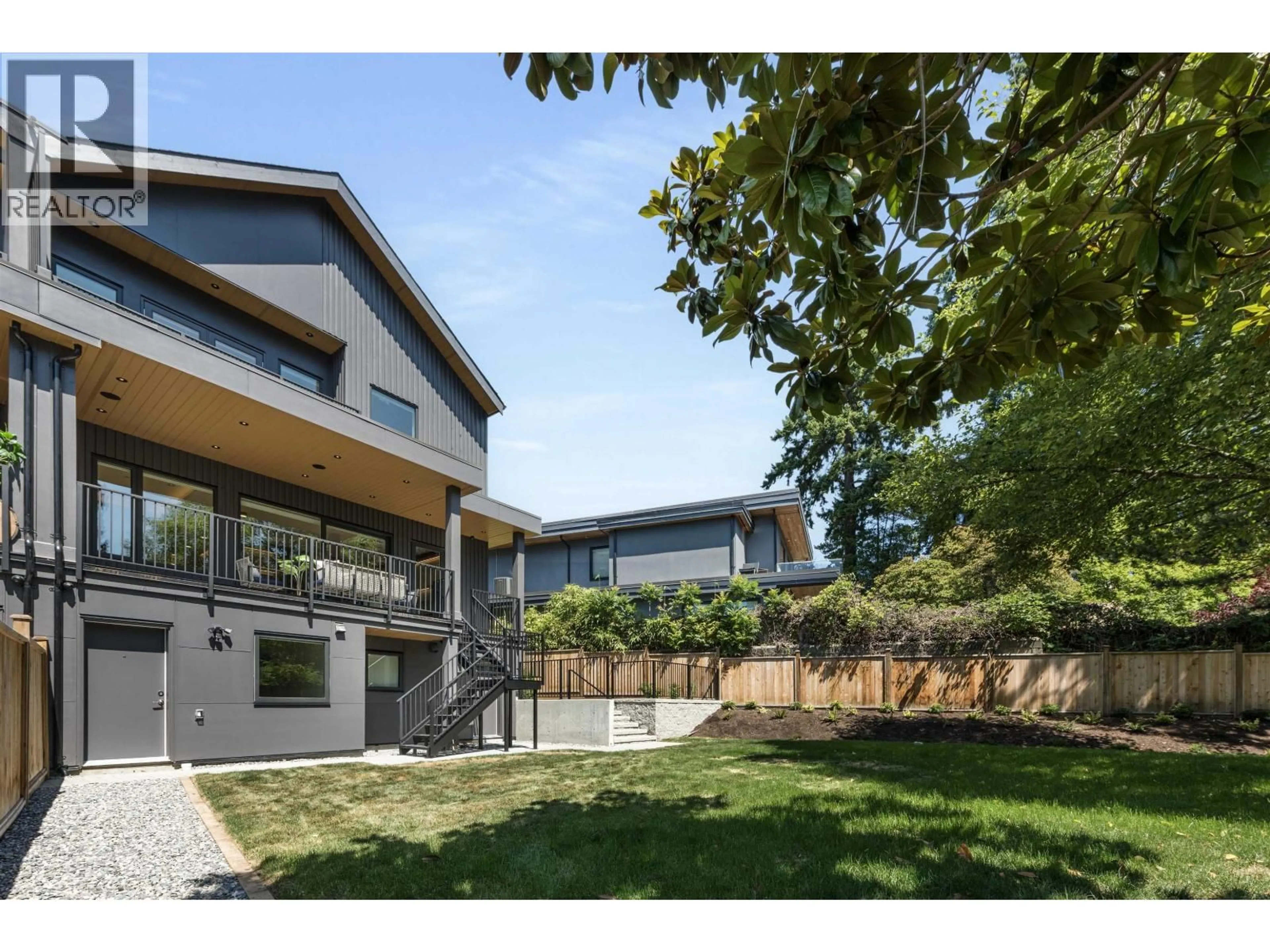 A pic from outside/outdoor area/front of a property/back of a property/a pic from drone, street for 6179 COLLINGWOOD PLACE, Vancouver British Columbia V6N1V2