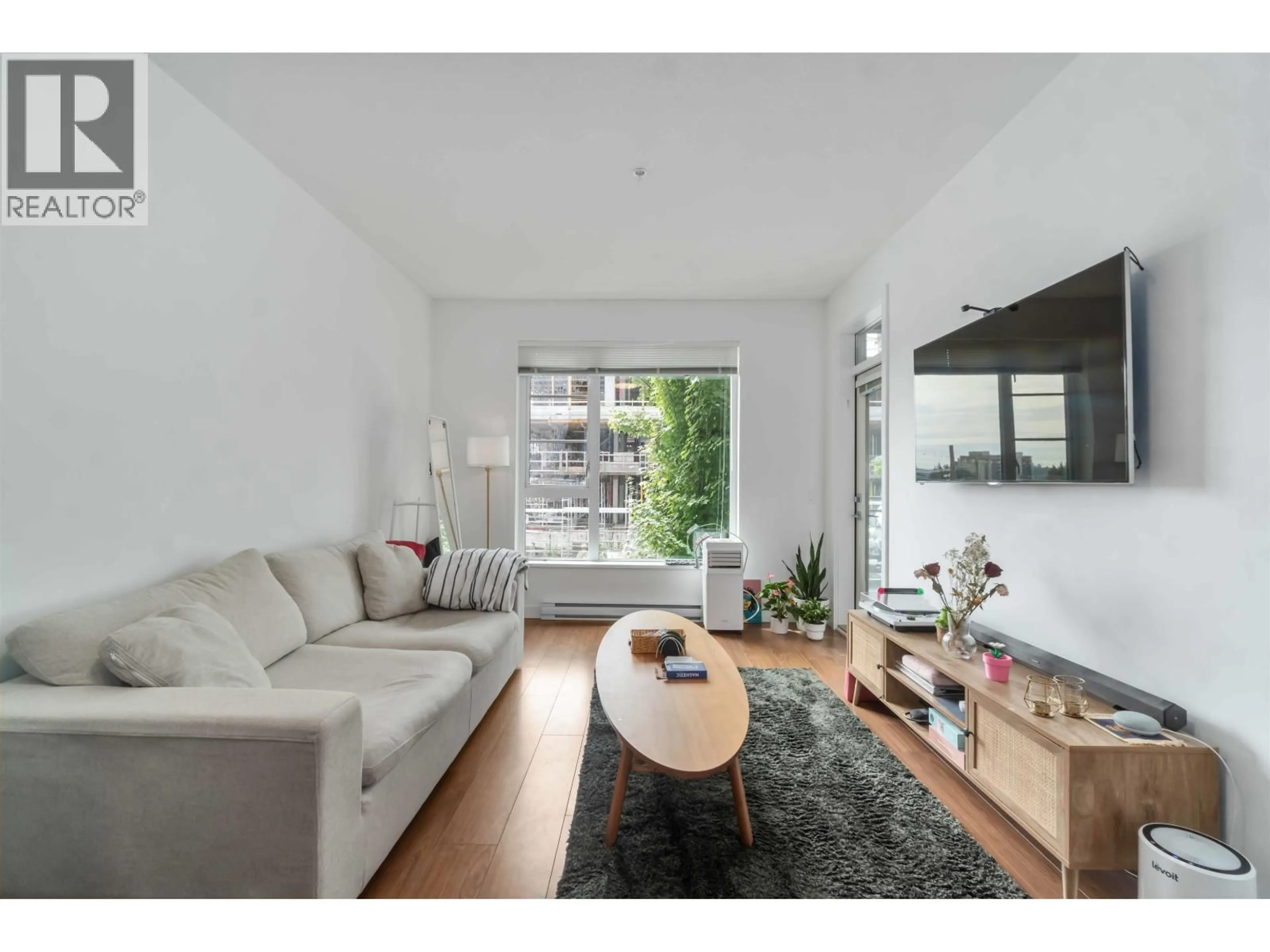 Living room with furniture, unknown for 106 - 516 FOSTER AVENUE, Coquitlam British Columbia V3J0H8