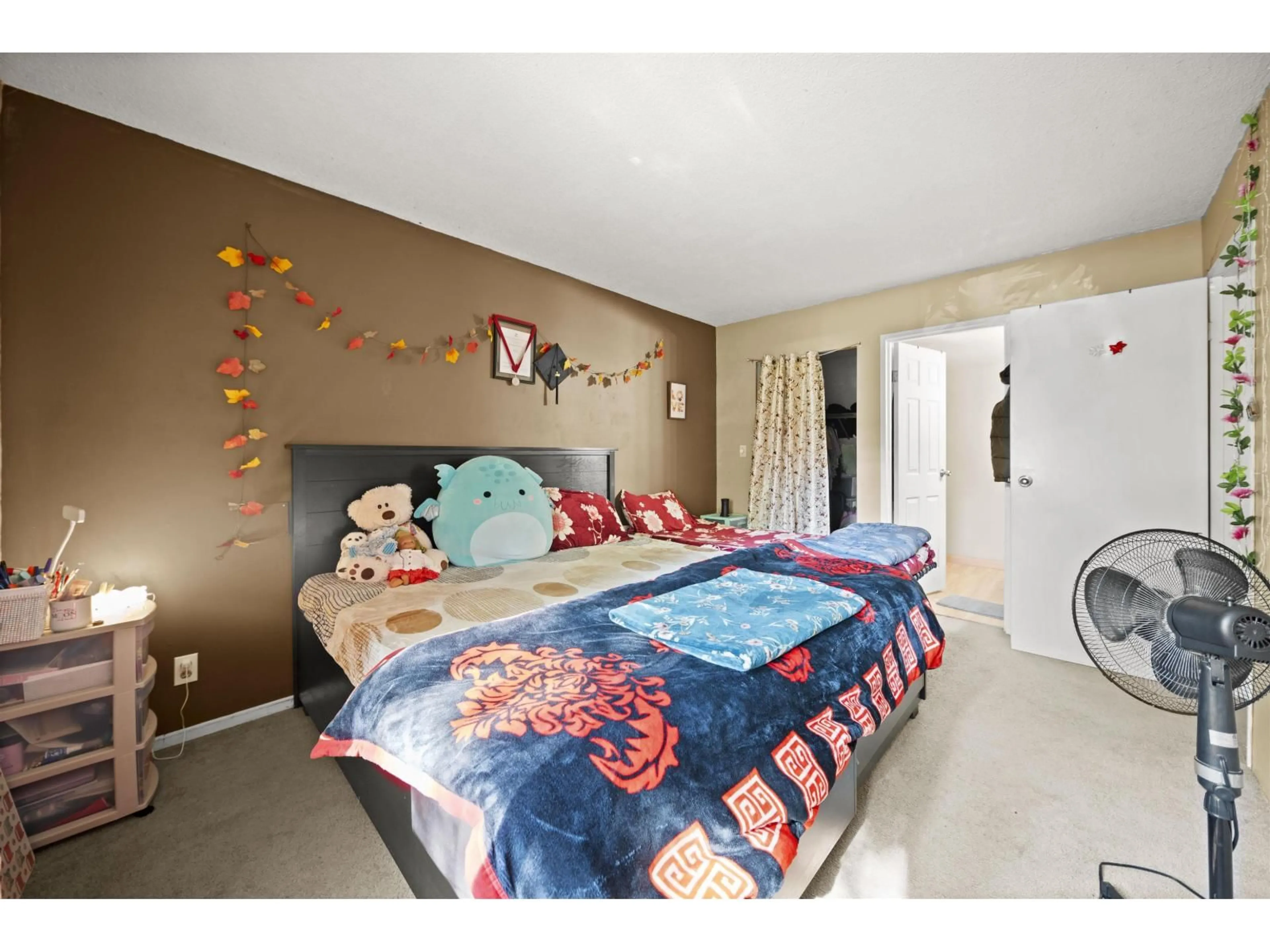 Bedroom with bed, unknown for 916 - 10620 150, Surrey British Columbia V3R7S1