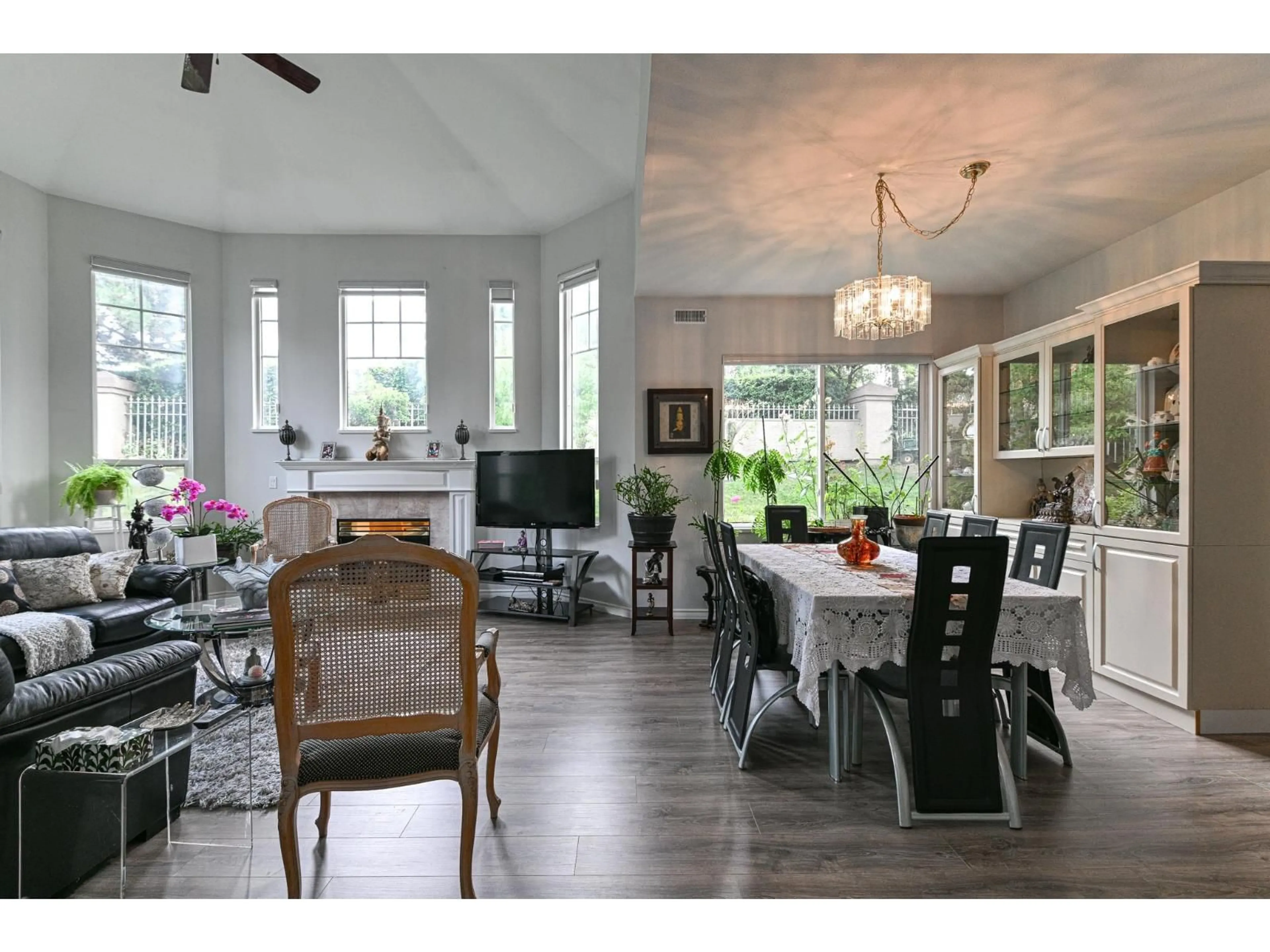 Dining room, unknown for 100 - 20655 88, Langley British Columbia V1M2M5