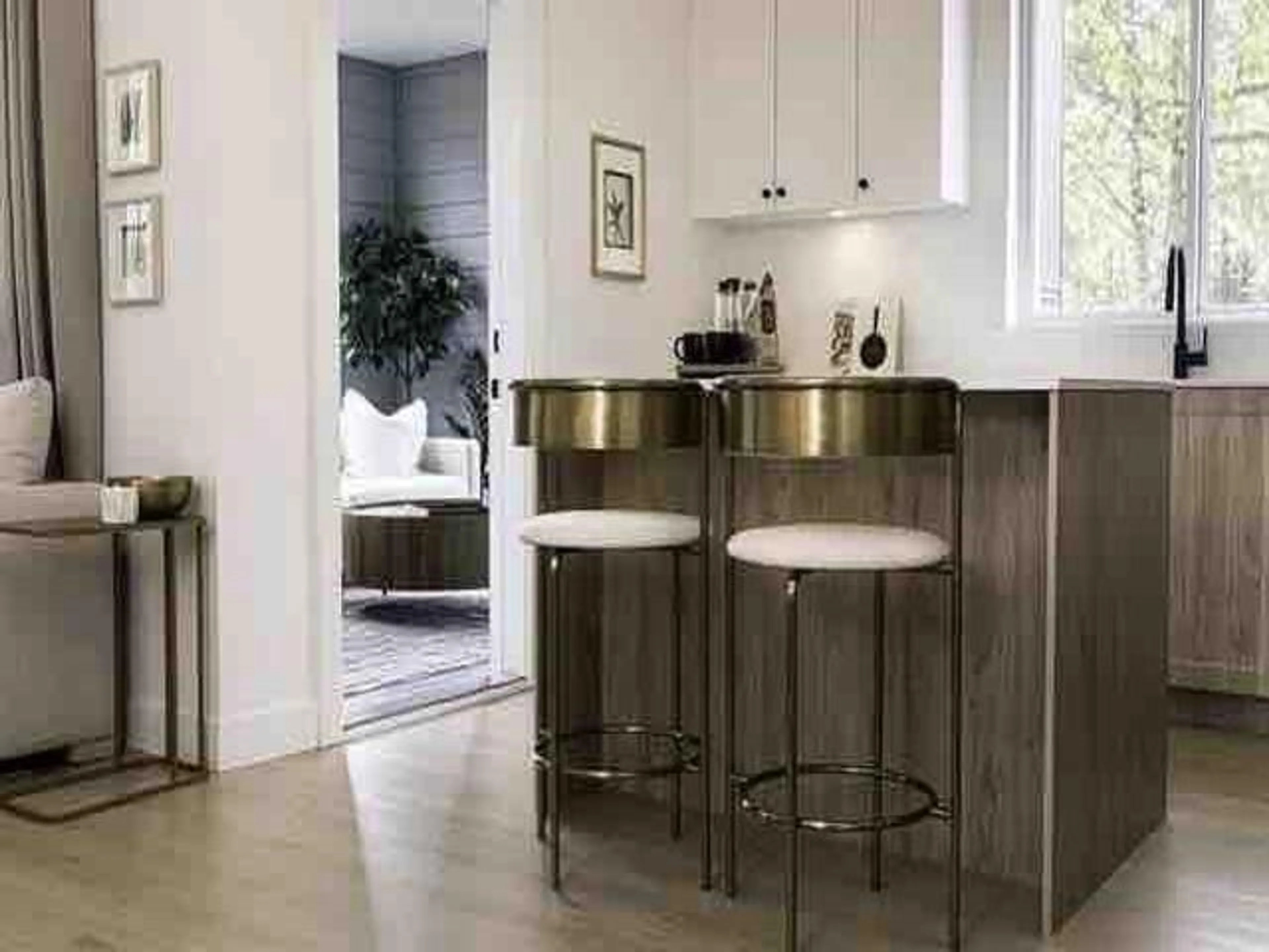 Contemporary kitchen, wood/laminate floor for 203 - 19911 76, Langley British Columbia V2Y1S1