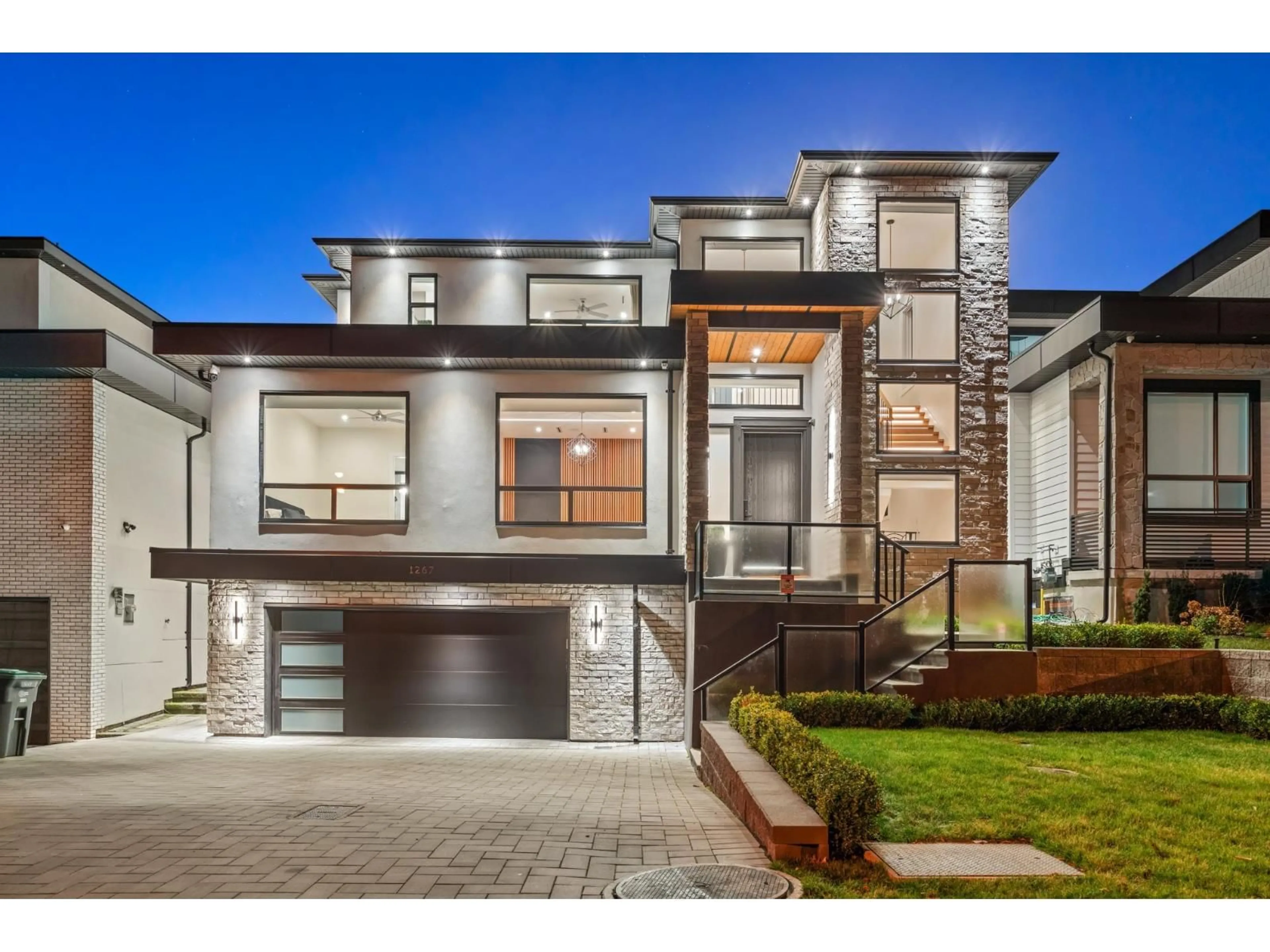 Home with brick exterior material, street for 1267 160A, Surrey British Columbia V4A7T7