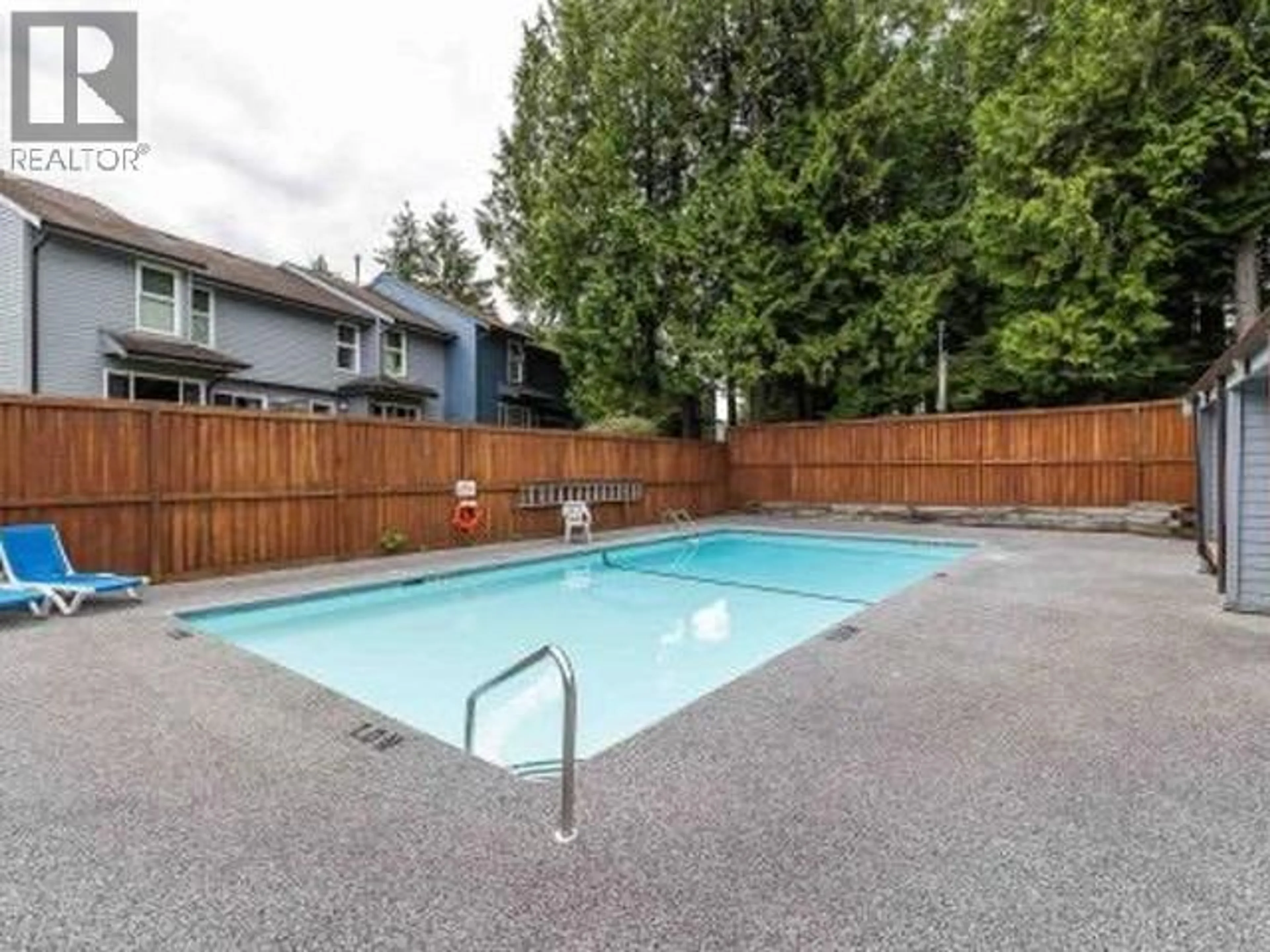 Pool for 573 CARLSEN PLACE, Port Moody British Columbia V3H4A1