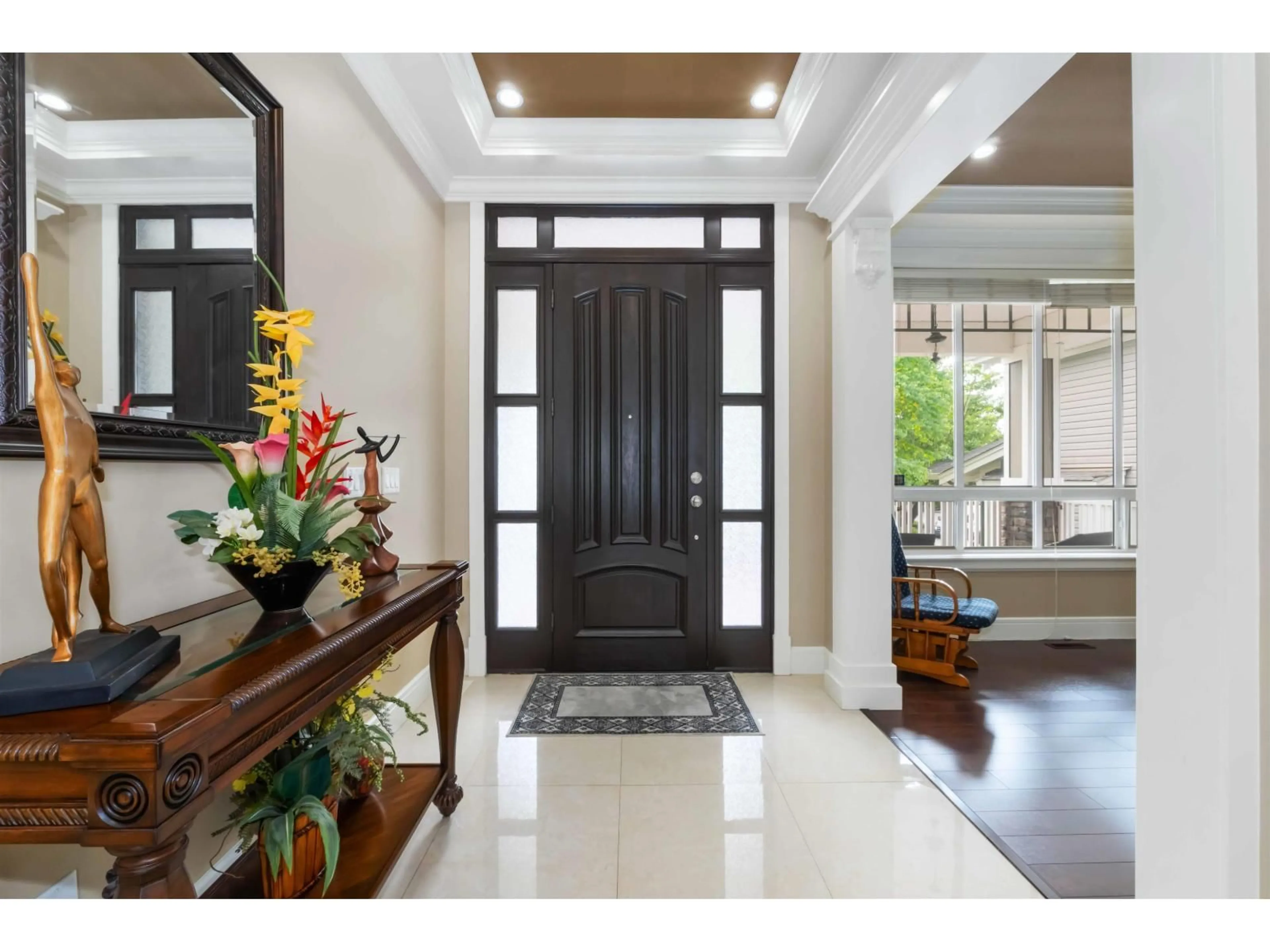 Indoor entryway for 17745 68, Surrey British Columbia V3S4P4