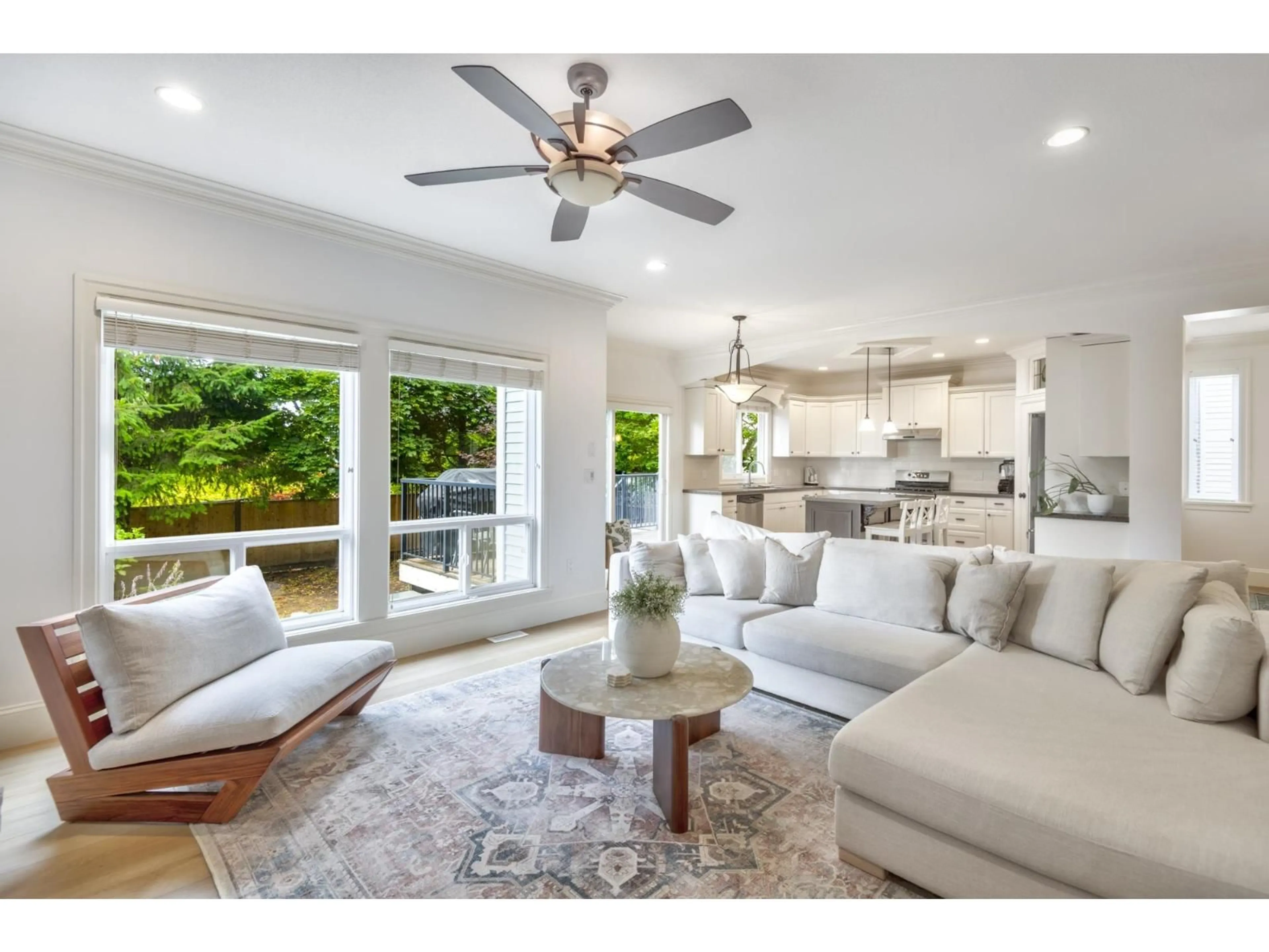 Living room with furniture, unknown for 9855 203A, Langley British Columbia V1M0A6