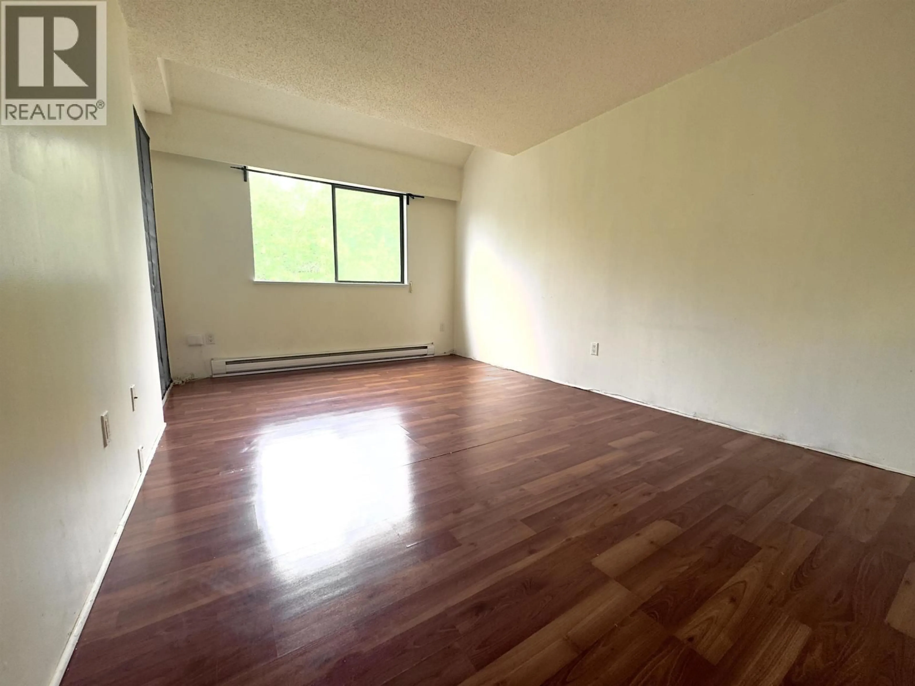 A pic of a room for 322 - 8120 COLONIAL DRIVE, Richmond British Columbia V7C4V2