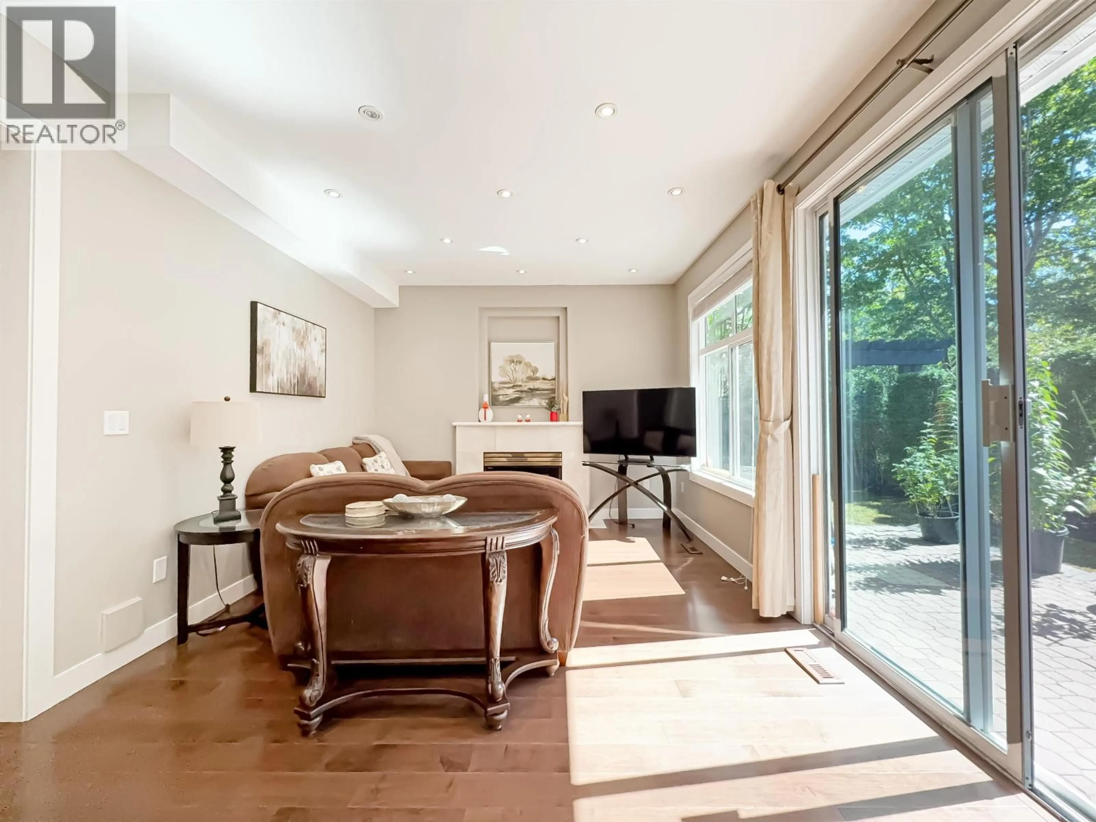 Living room with furniture, unknown for 104 - 3555 WESTMINSTER HIGHWAY, Richmond British Columbia V7C5P6