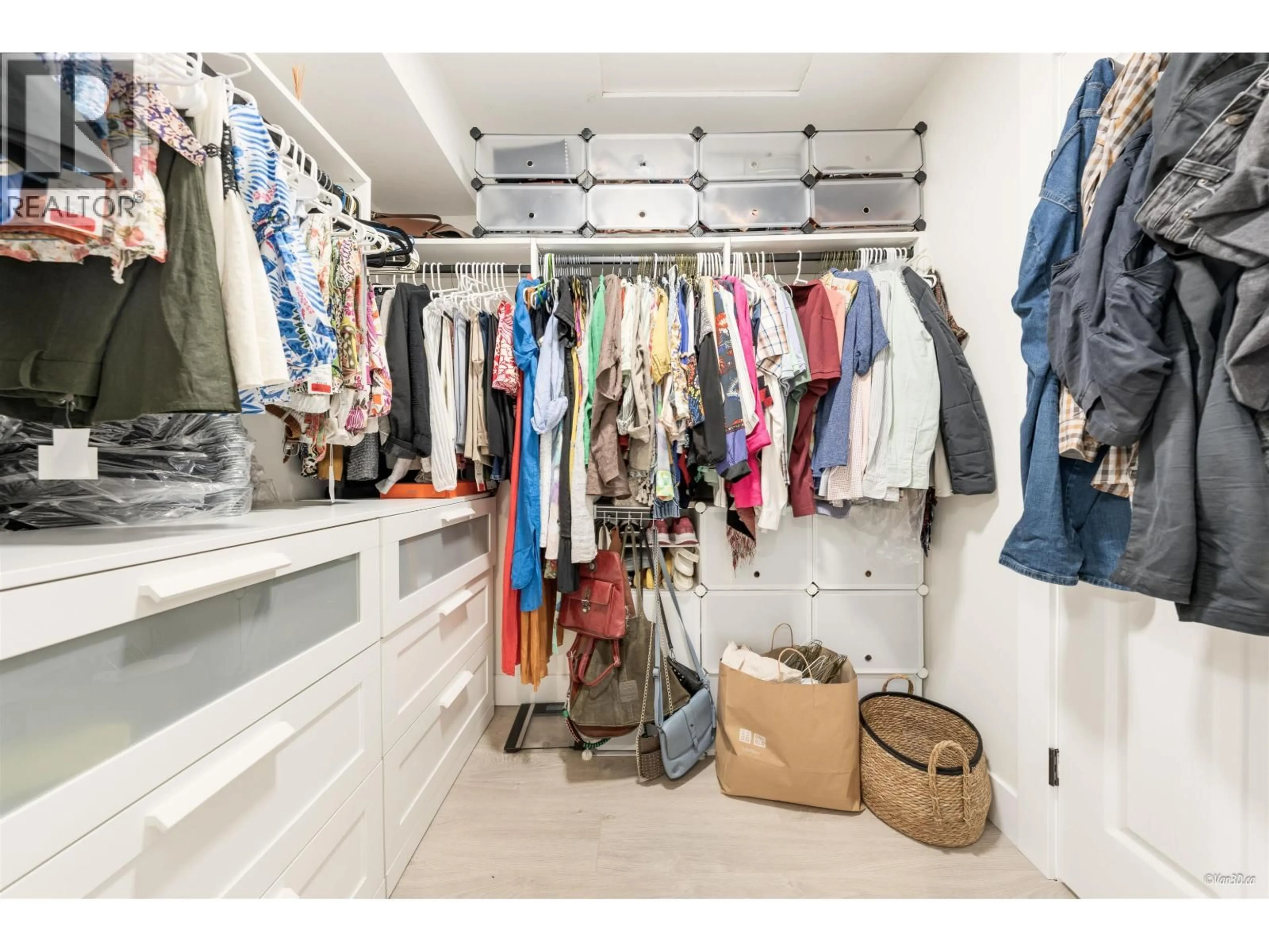 Storage room or clothes room or walk-in closet for 405 - 2437 WELCHER AVENUE, Port Coquitlam British Columbia V3C1X8