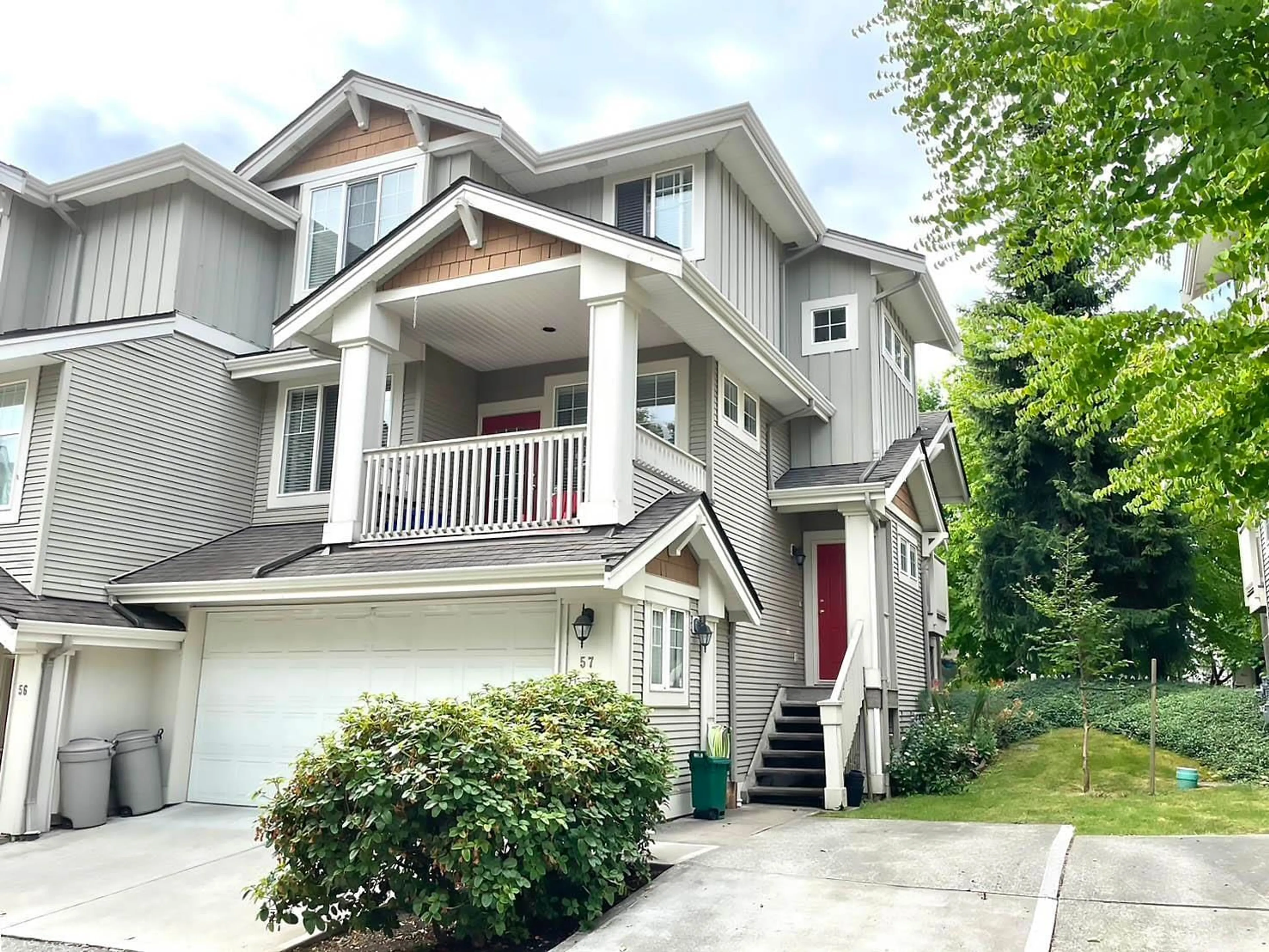 Home with vinyl exterior material, street for 57 - 14877 58, Surrey British Columbia V3S8Y9