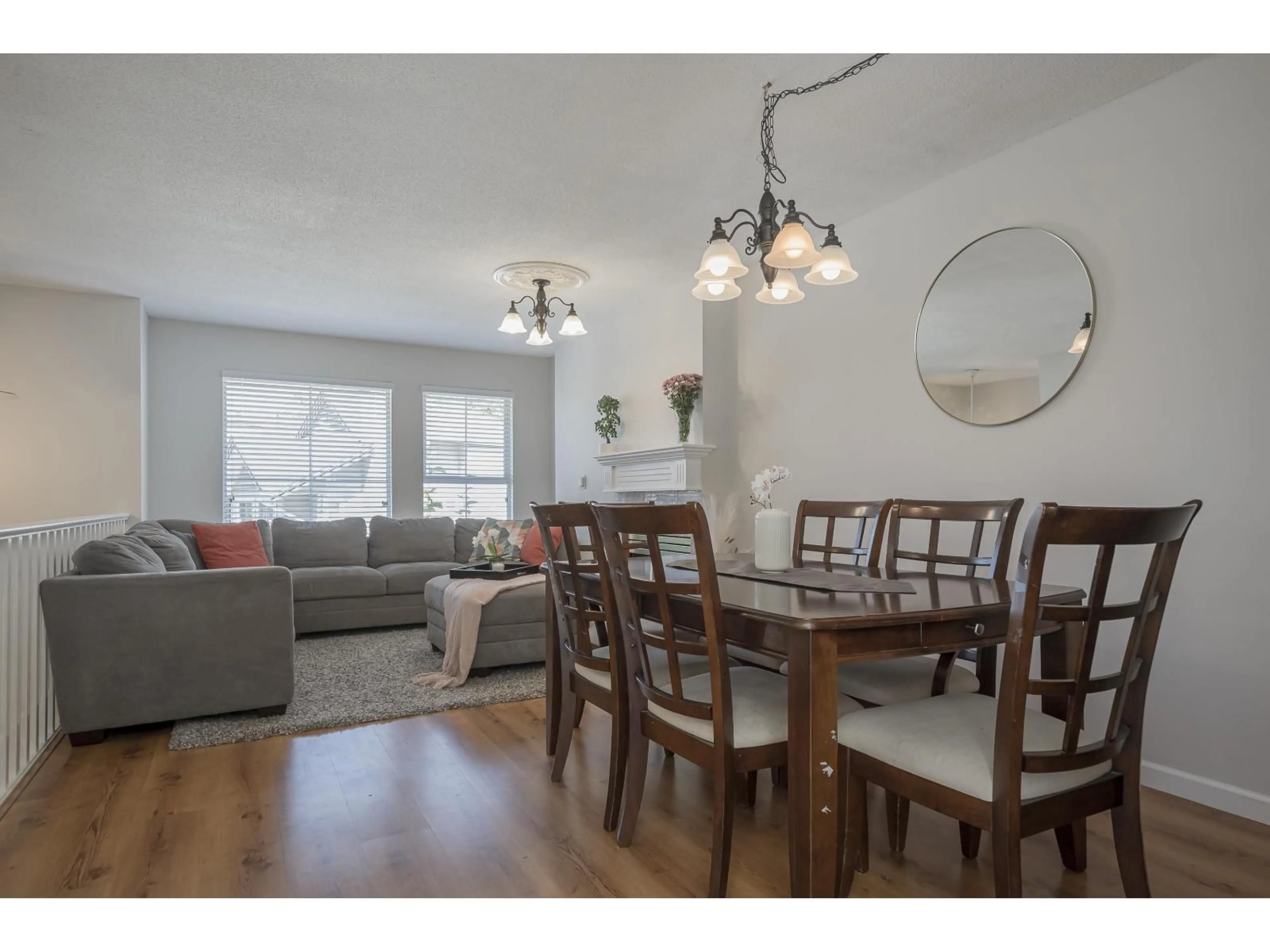 Dining room, wood/laminate floor for 82 - 8716 WALNUT GROVE, Langley British Columbia V1M2K2