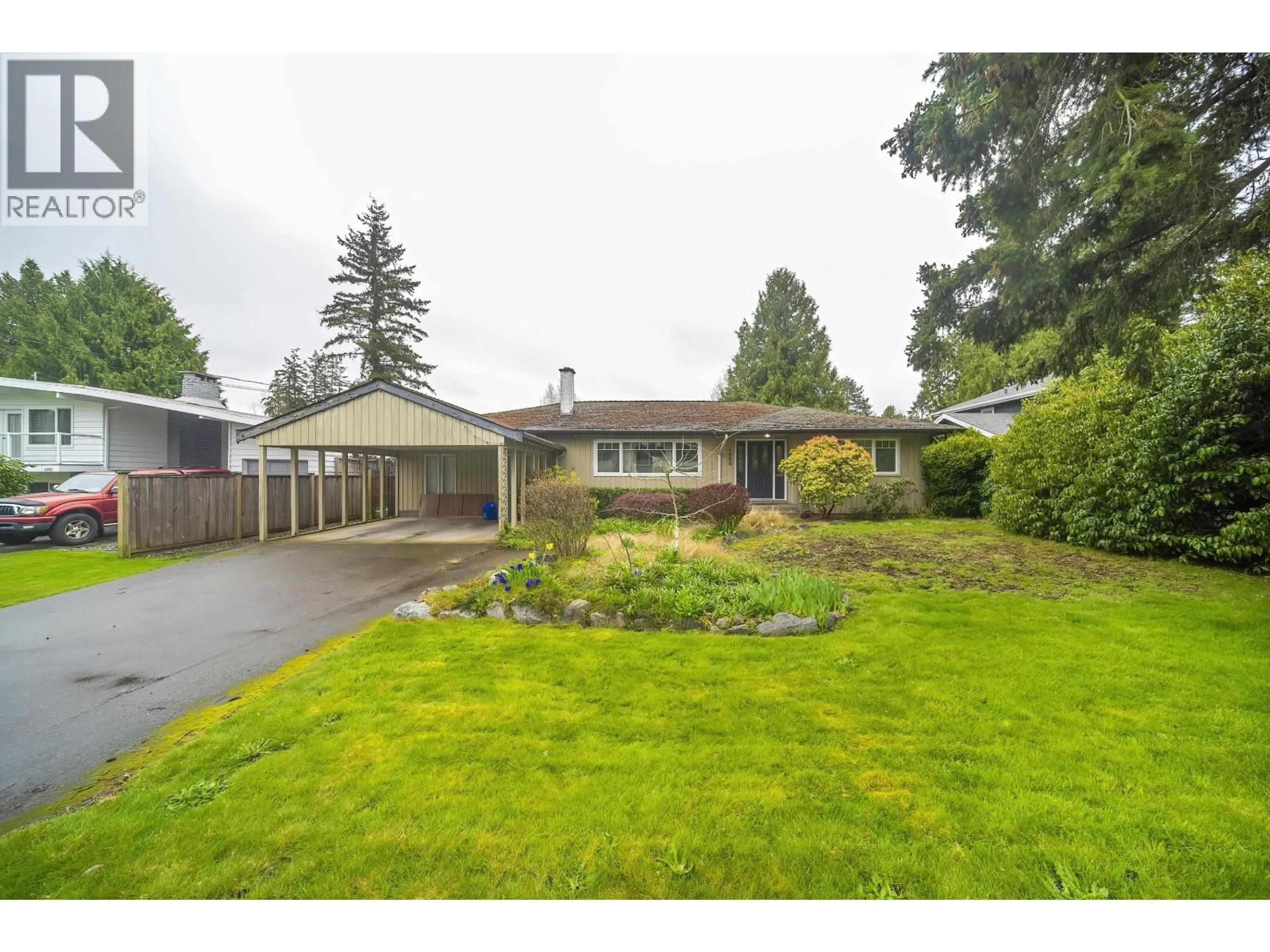 A pic from outside/outdoor area/front of a property/back of a property/a pic from drone, street for 4980 11A AVENUE, Delta British Columbia V4M1Z4
