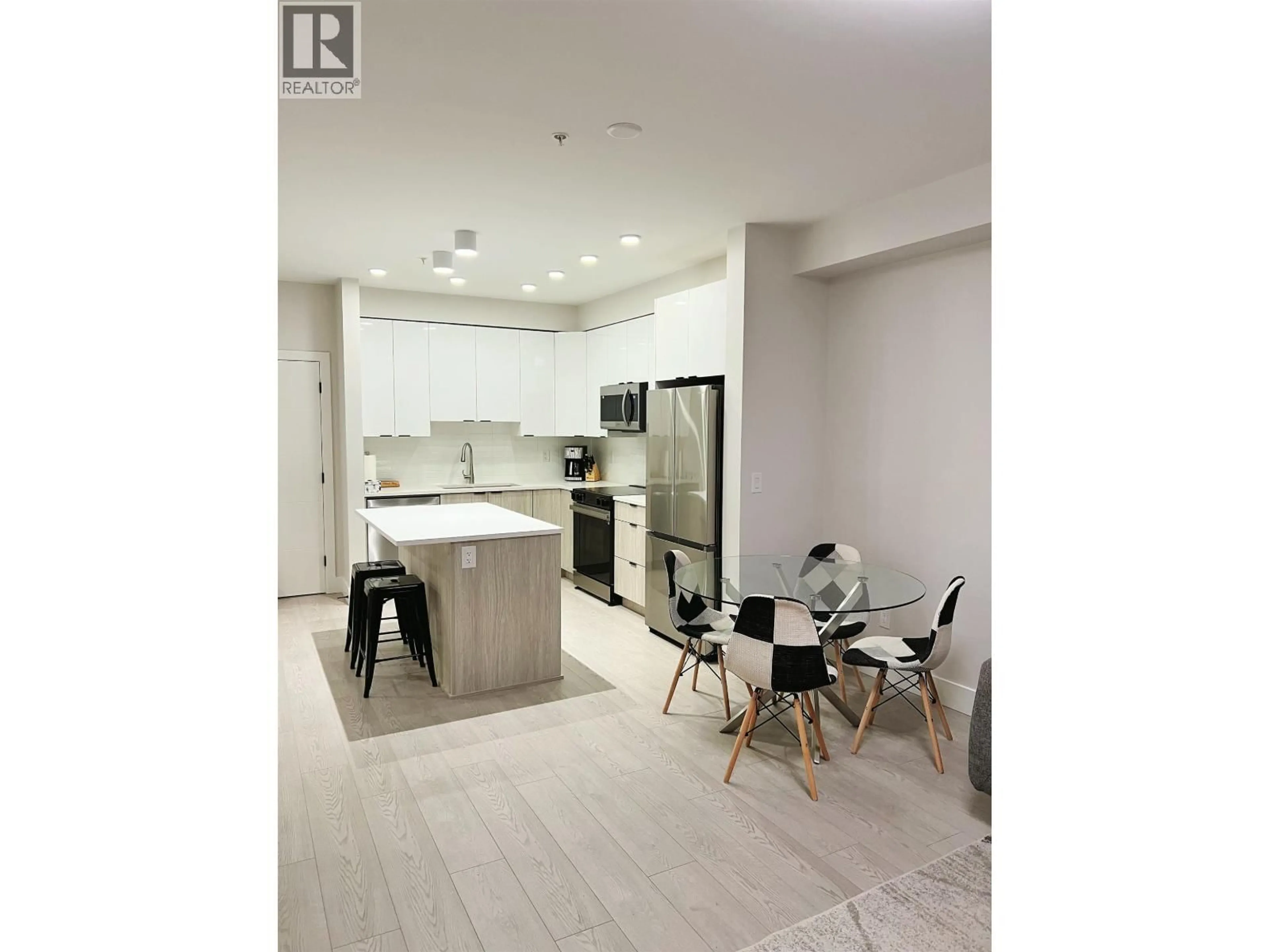 Open concept kitchen, unknown for 415 - 11655 FRASER STREET, Maple Ridge British Columbia V2X2E5