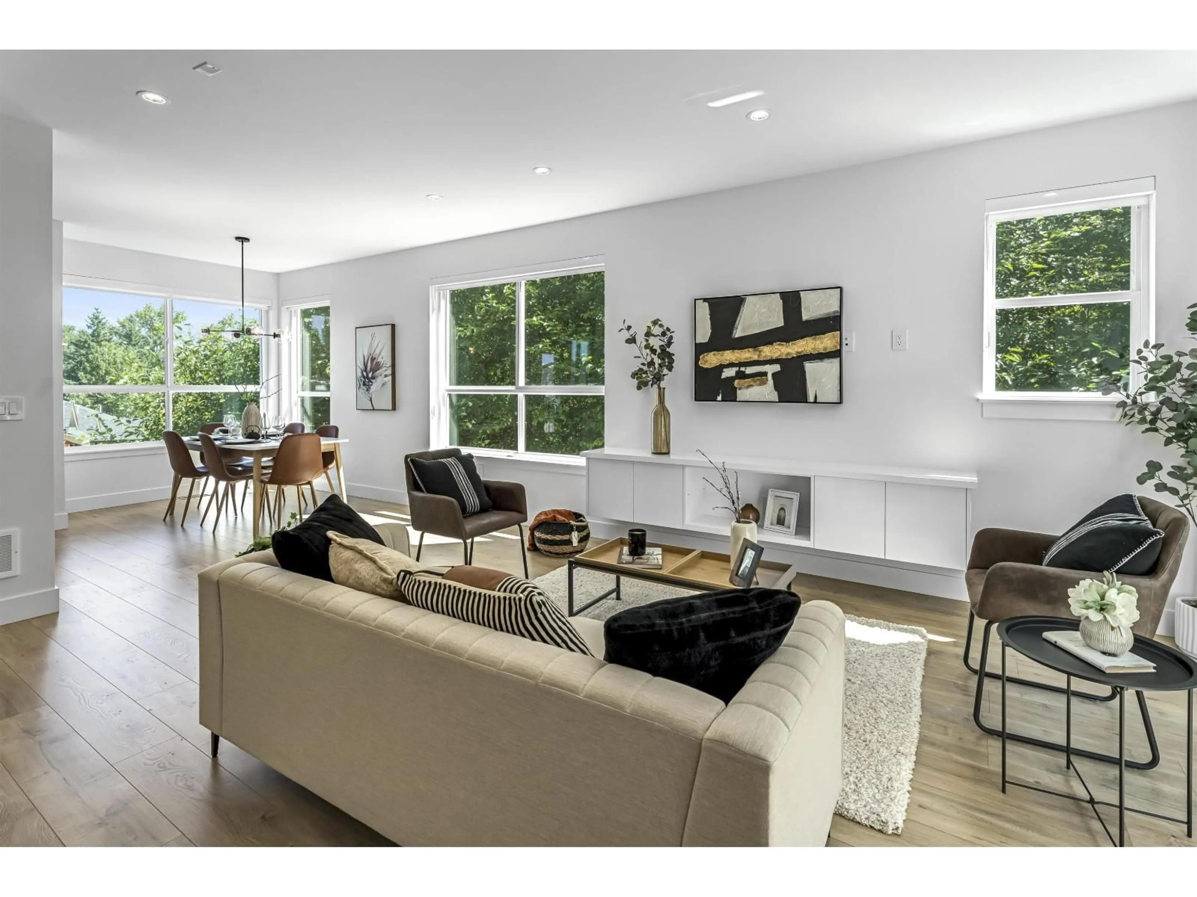 Living room with furniture, unknown for 42 - 6162 138, Surrey British Columbia V3X0H9