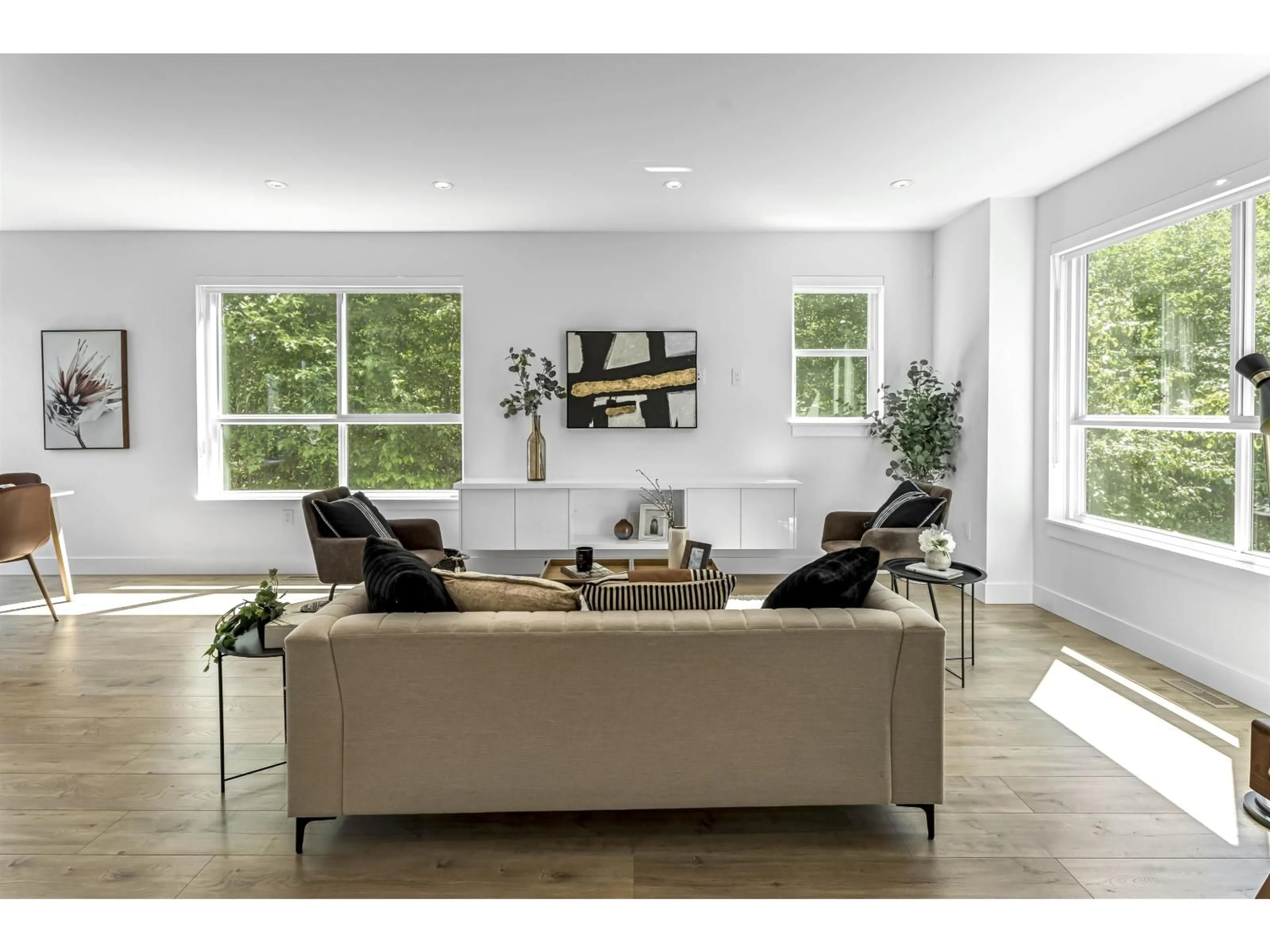 Living room with furniture, unknown for 42 - 6162 138, Surrey British Columbia V3X0H9