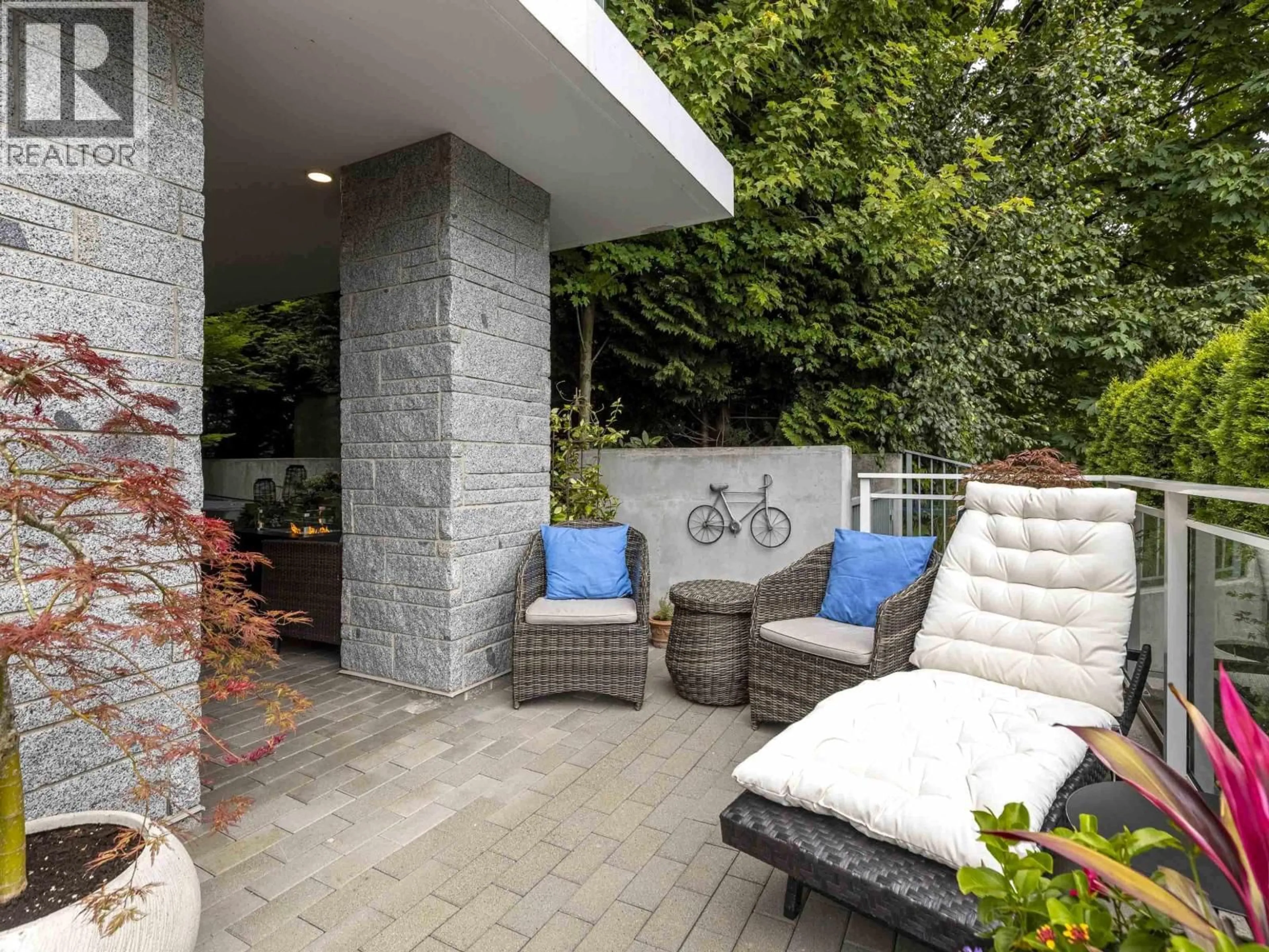 Patio, street for 104 - 375 59TH AVENUE, Vancouver British Columbia V5X0J4