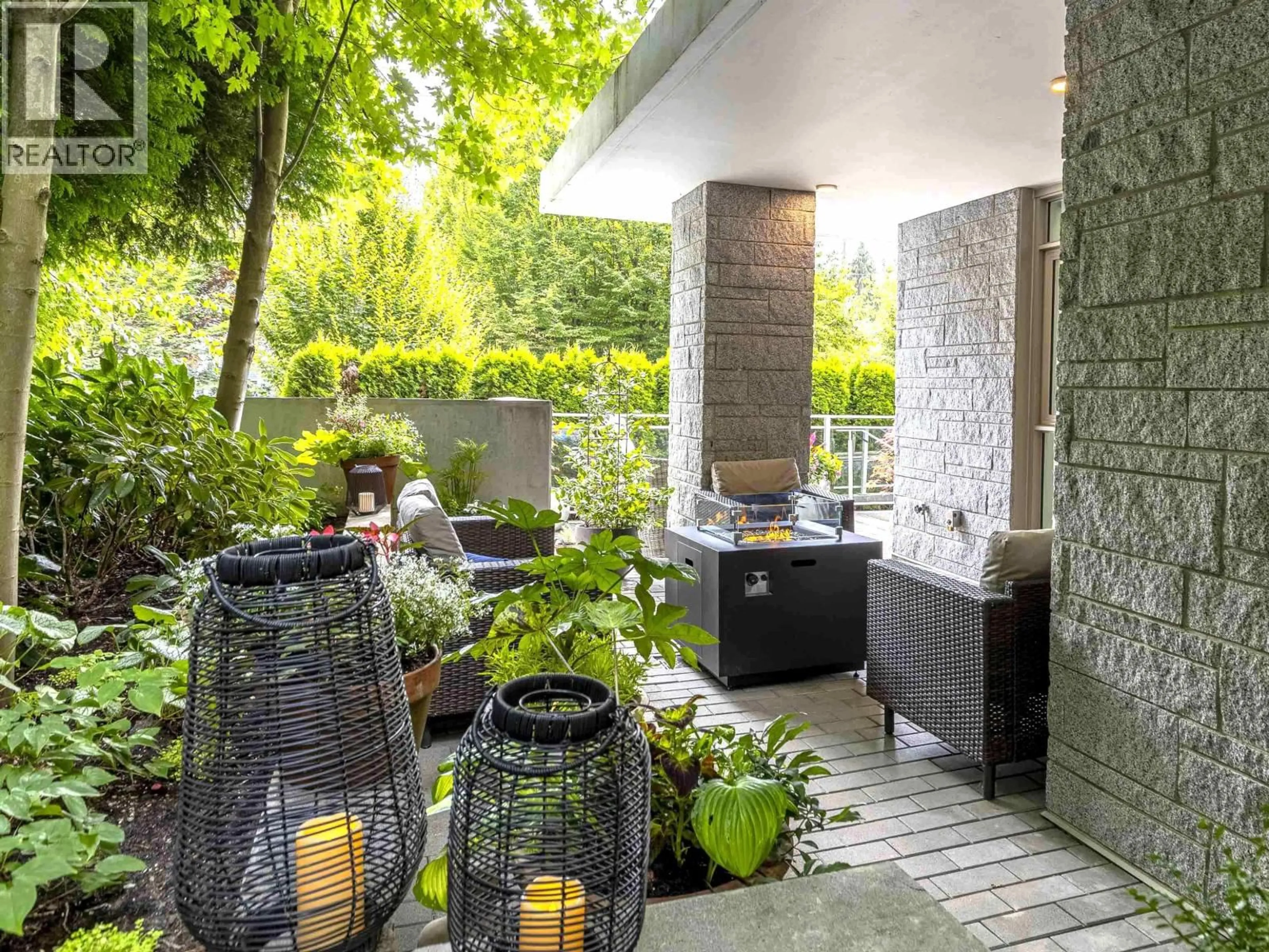 Patio, street for 104 - 375 59TH AVENUE, Vancouver British Columbia V5X0J4