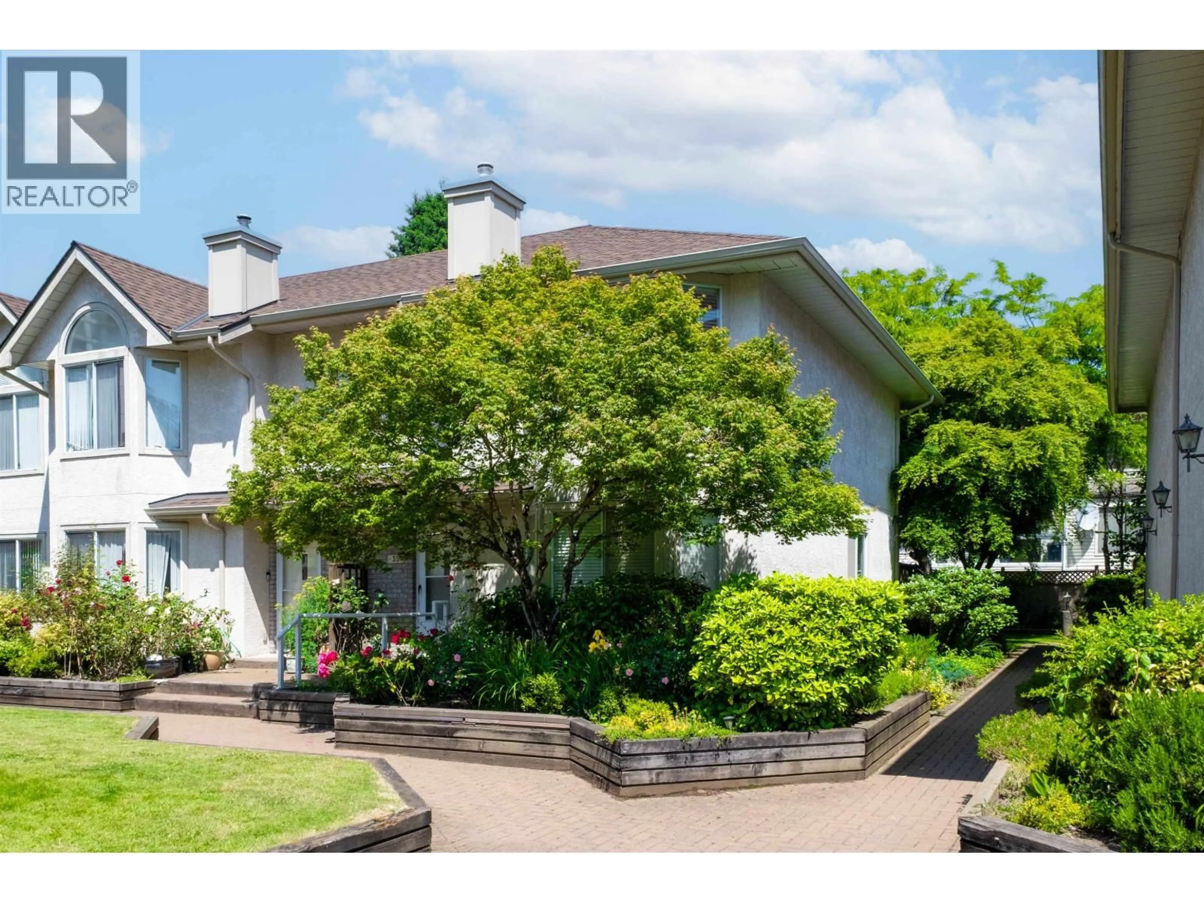 Unknown for 35 - 3701 THURSTON STREET, Burnaby British Columbia V5H1H7