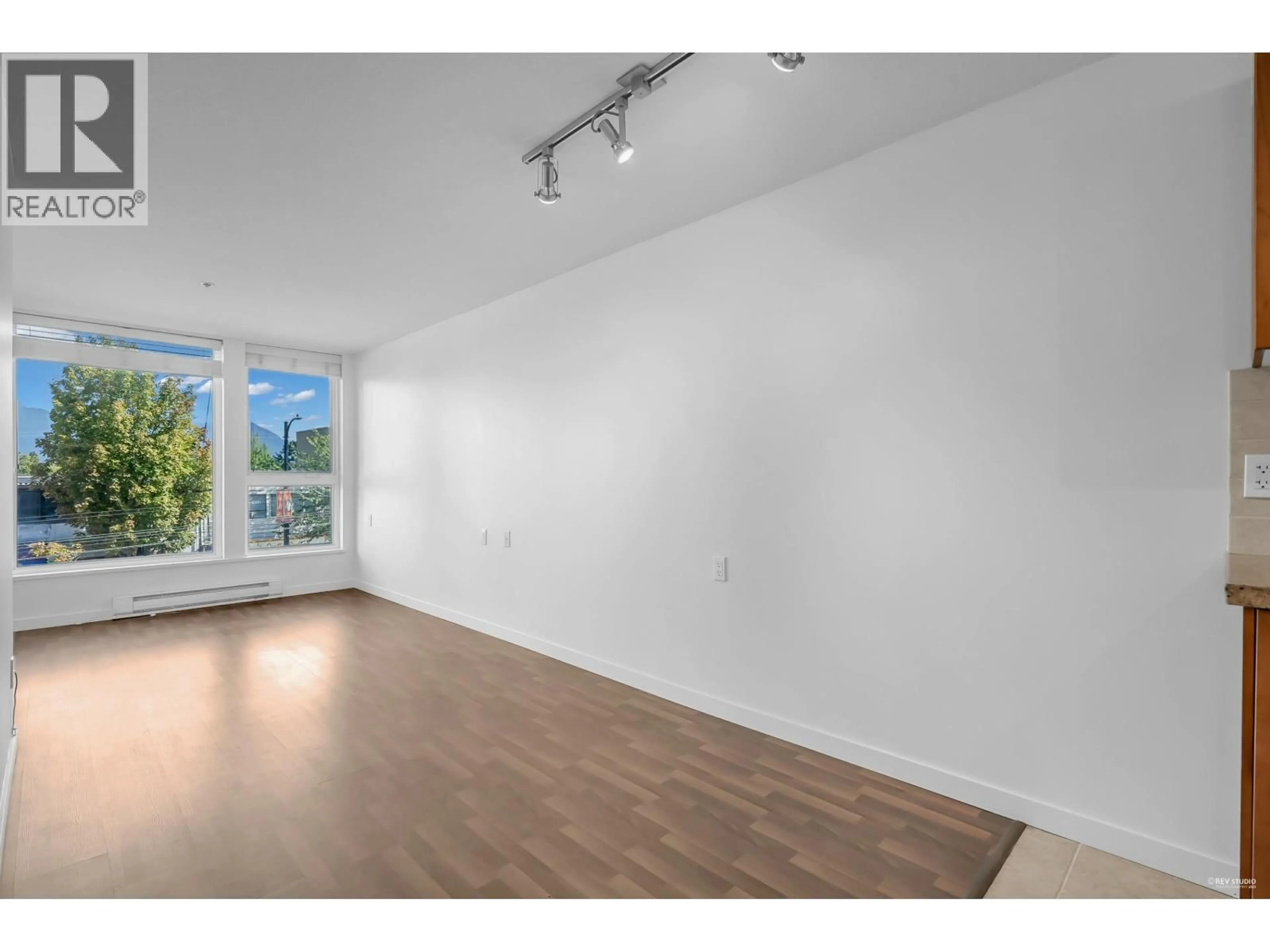 A pic of a room for 309 - 2636 HASTINGS STREET, Vancouver British Columbia V5K0A4