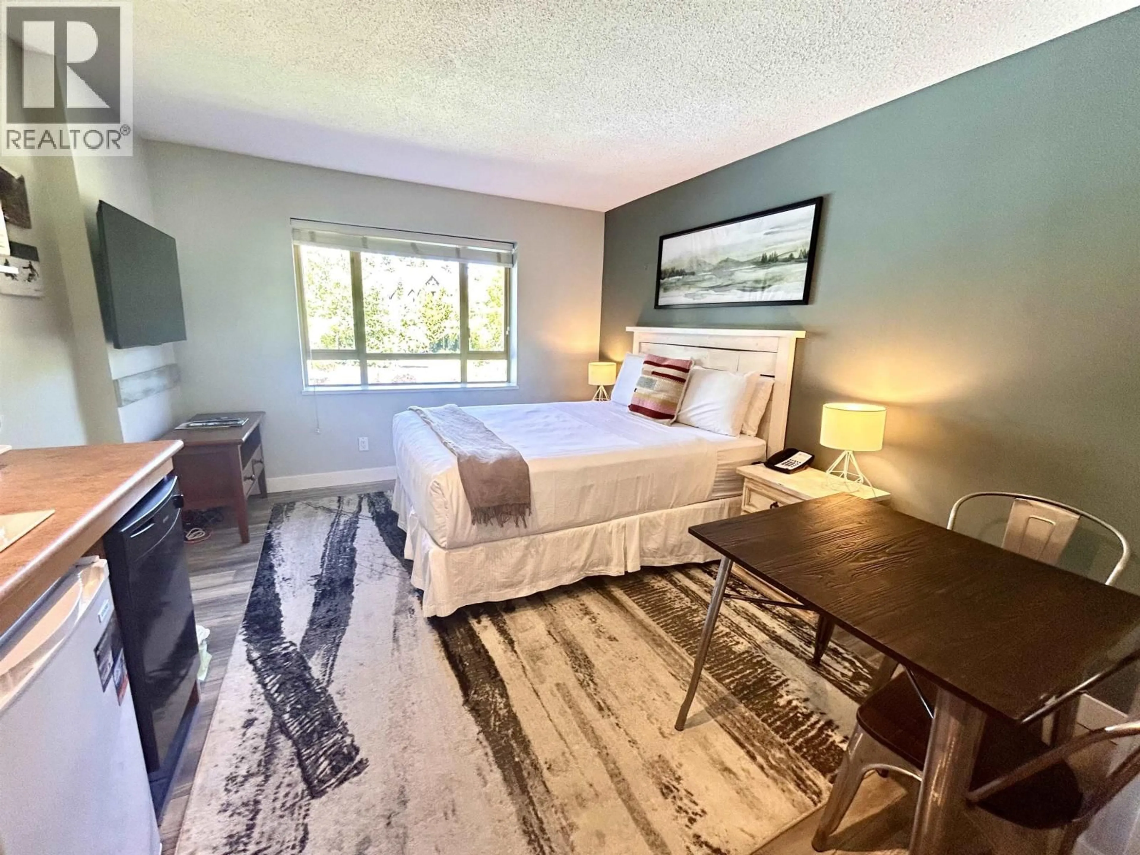 A pic of a room for 222 - 4315 NORTHLANDS BOULEVARD, Whistler British Columbia V8E1C1