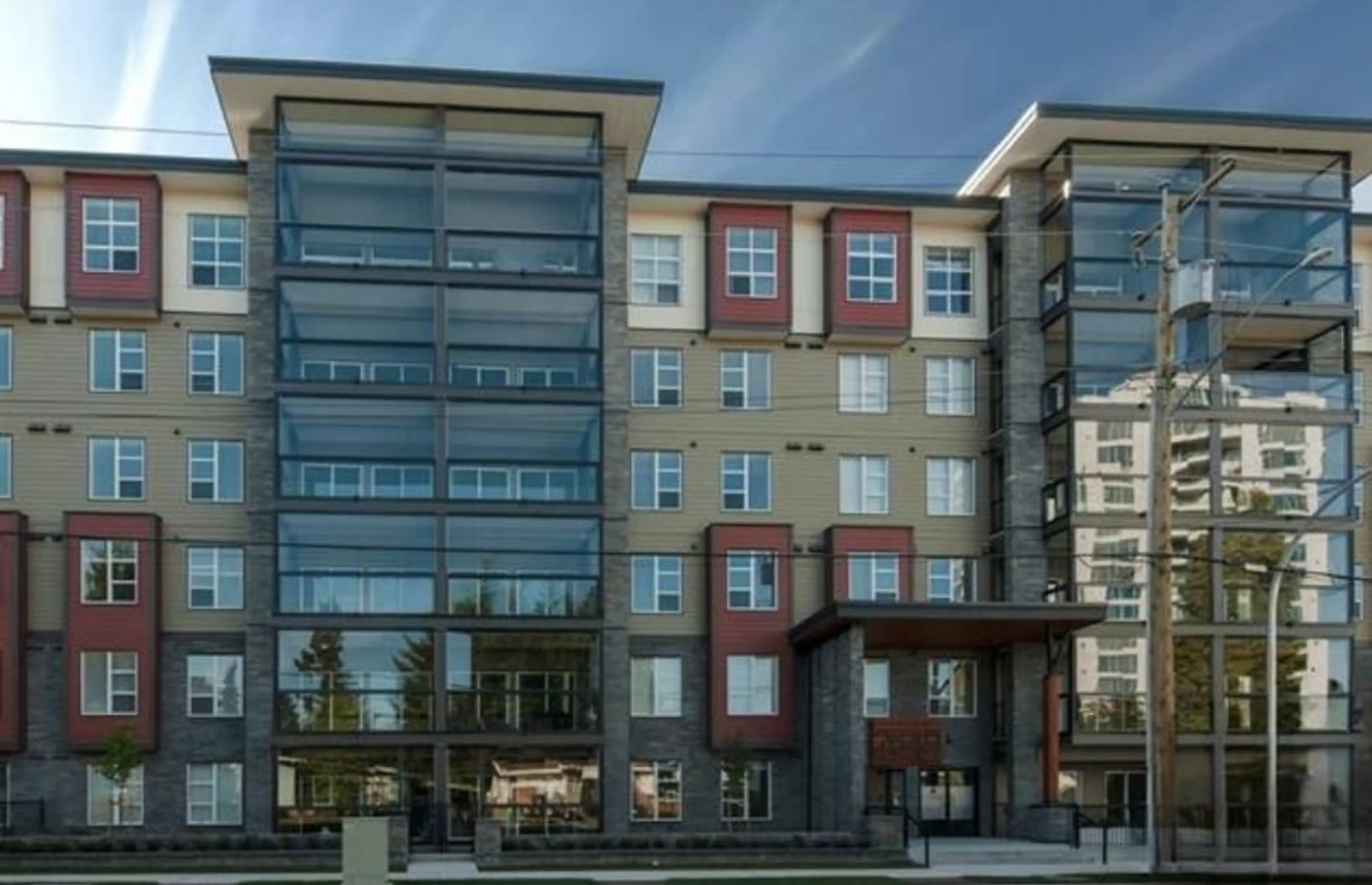 Patio, building for 605 - 2649 JAMES, Abbotsford British Columbia V2T3L6