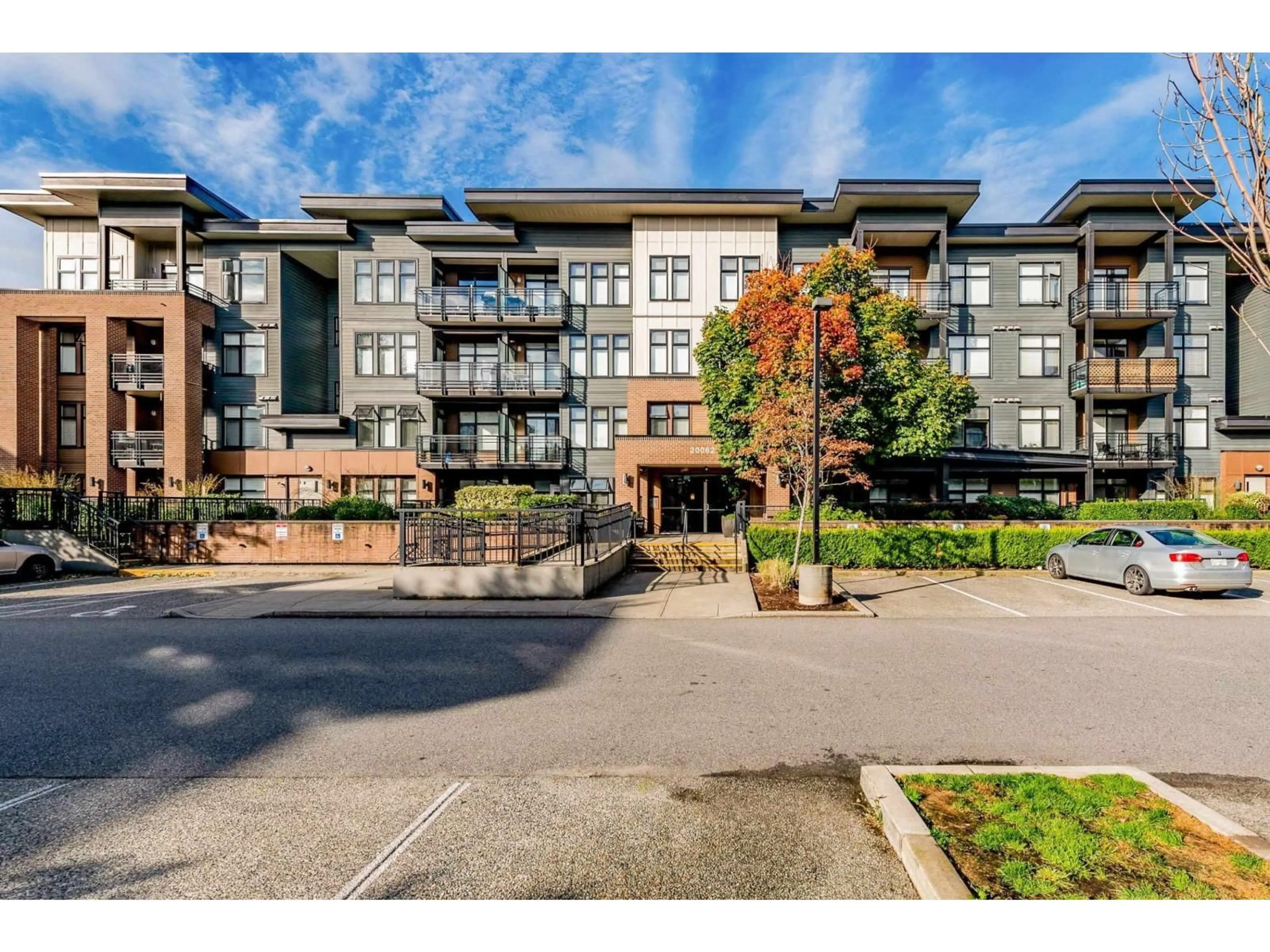 Unknown for 307 - 20062 FRASER, Langley British Columbia V3A0E6