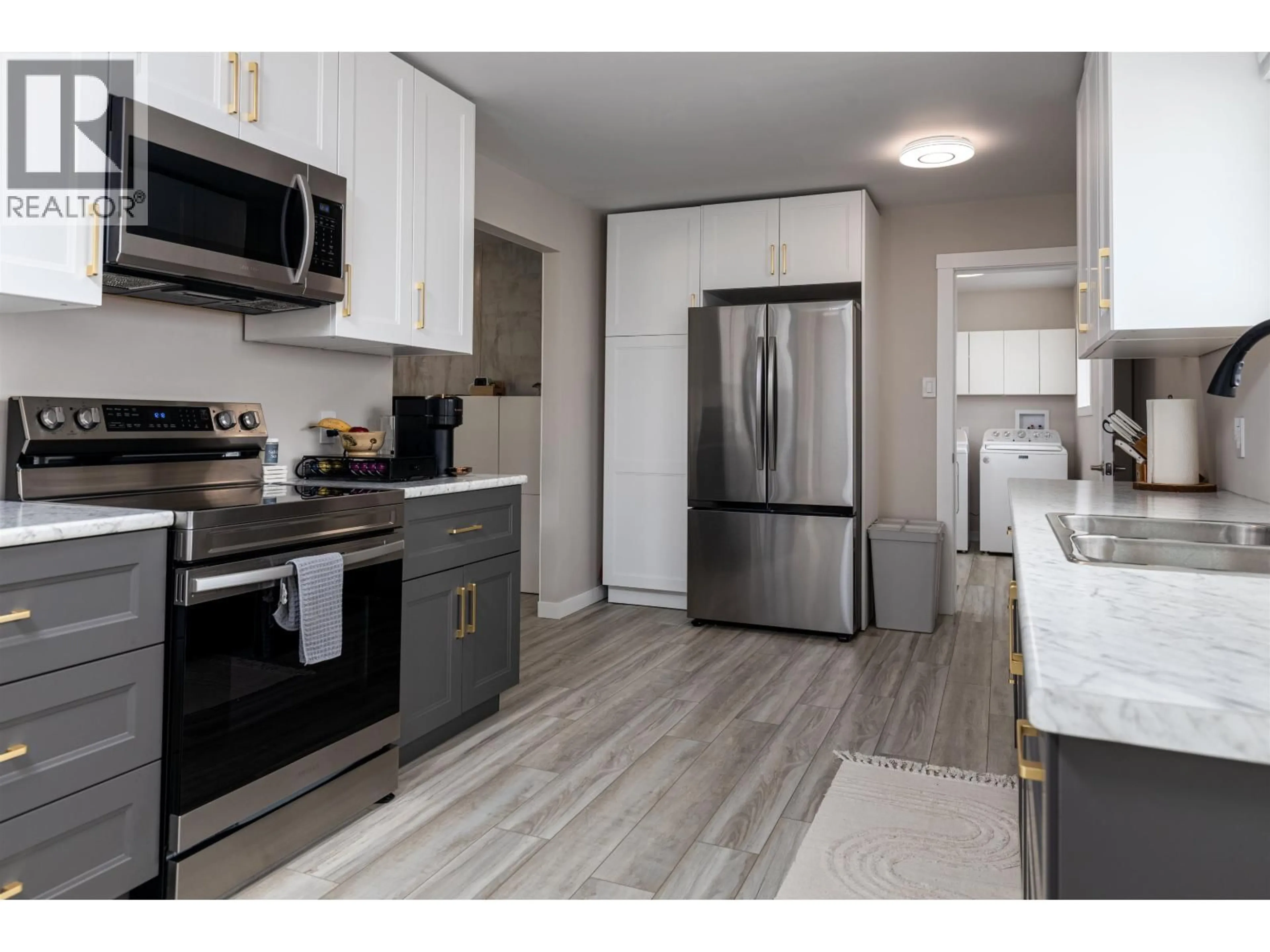 Open concept kitchen, unknown for 4701 TUCK AVENUE, Terrace British Columbia V8G2G4
