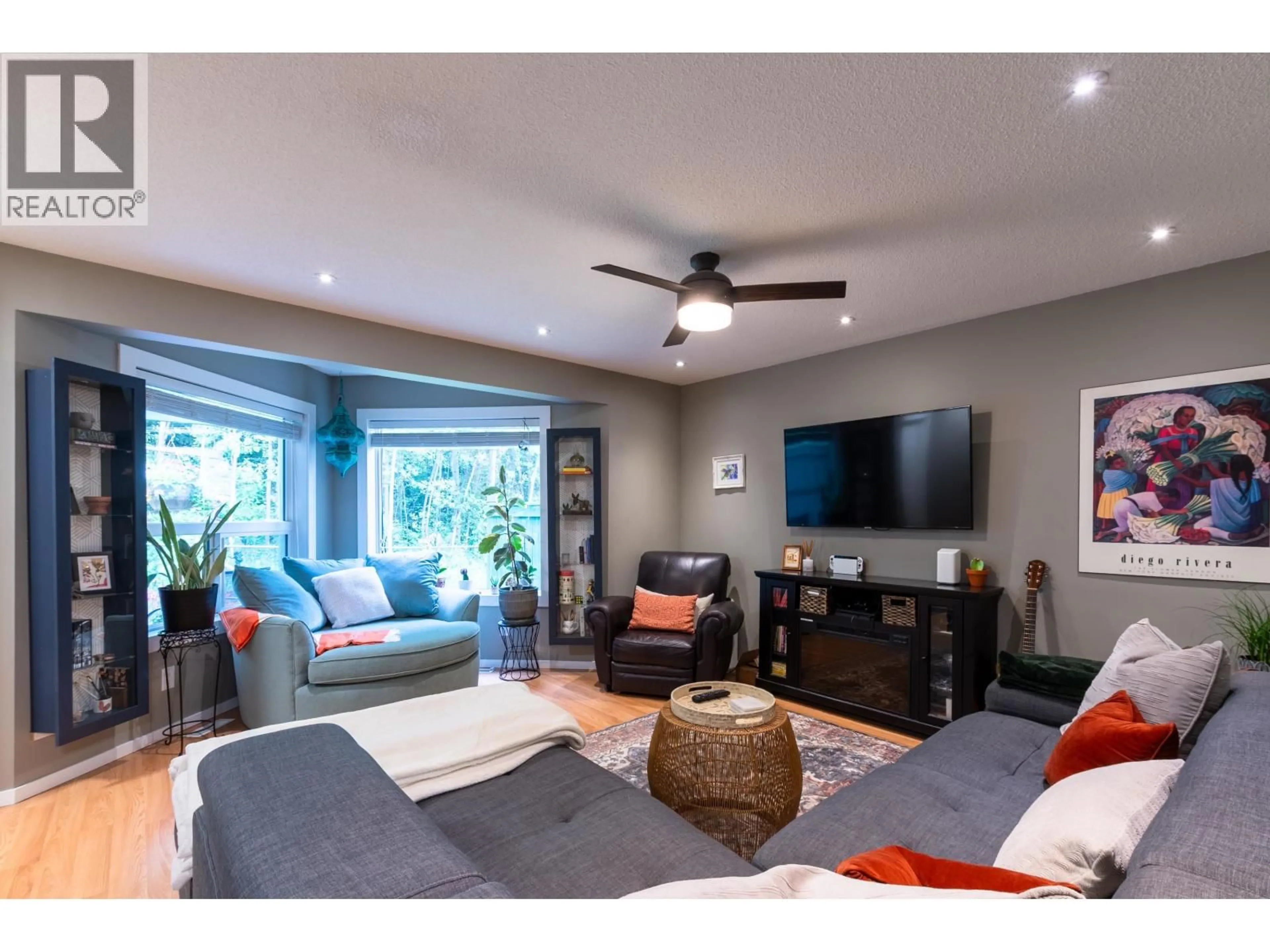Living room with furniture, unknown for 157 - 3233 MCGILL CRESCENT, Prince George British Columbia V2N2T4