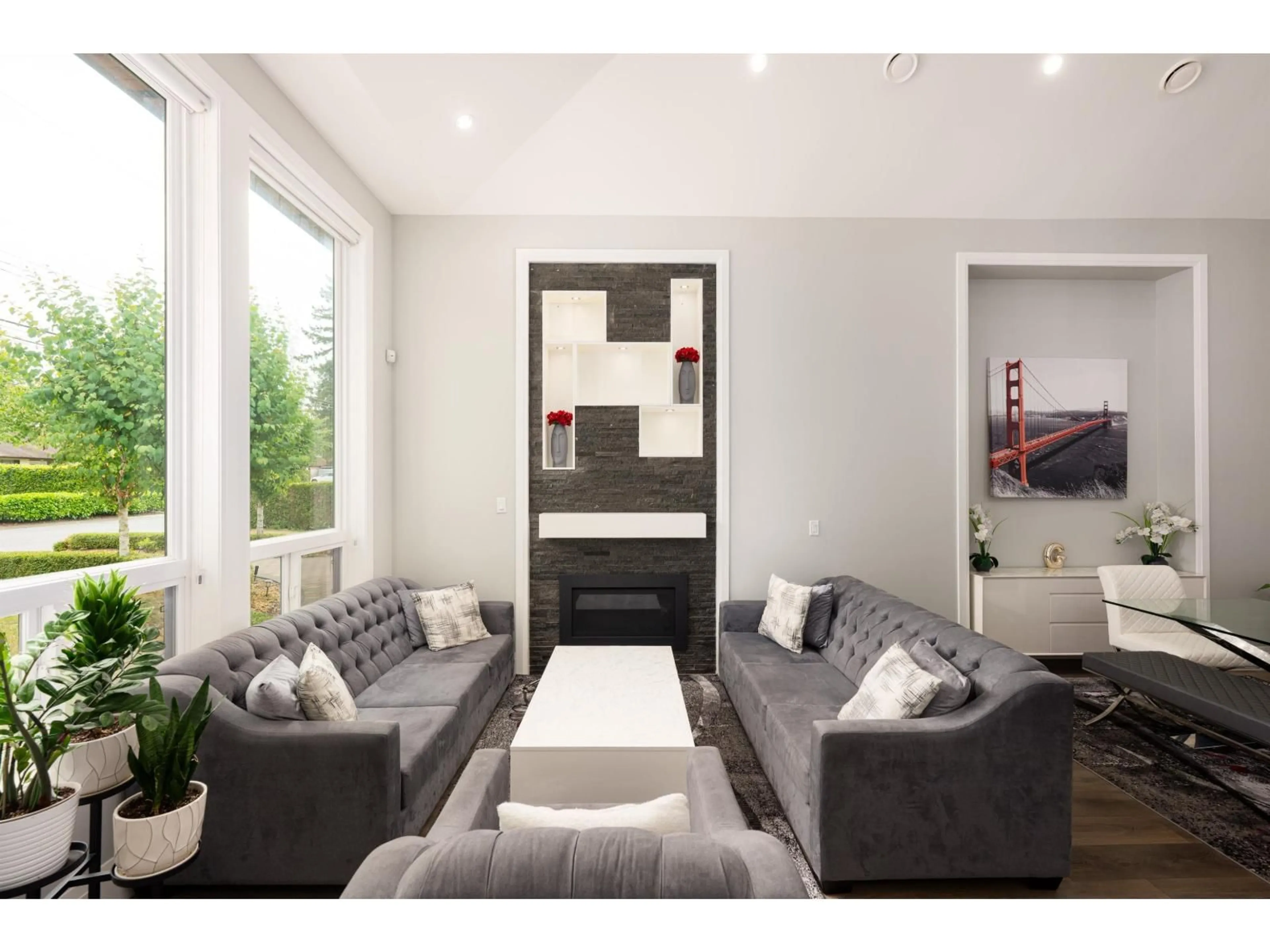 Living room with furniture, unknown for 14079 77A, Surrey British Columbia V3W2X2