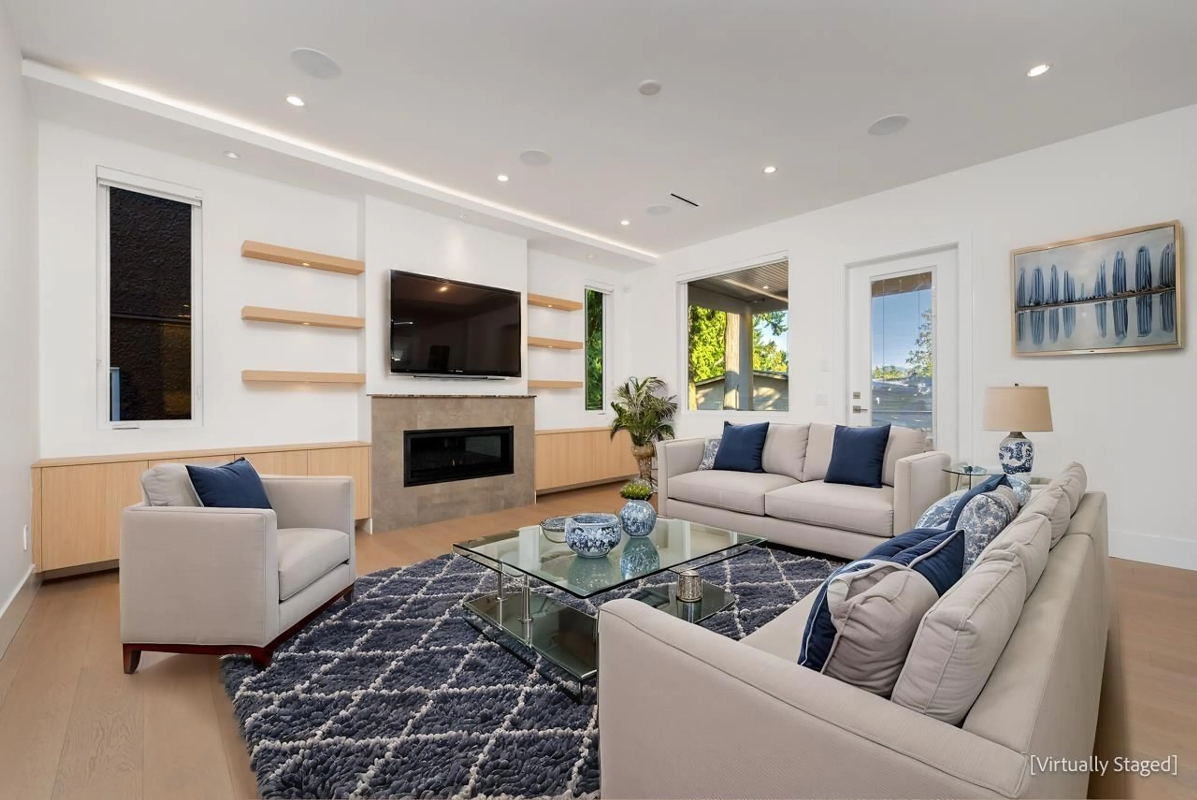 Living room with furniture, unknown for 12759 107A, Surrey British Columbia V3V3J3